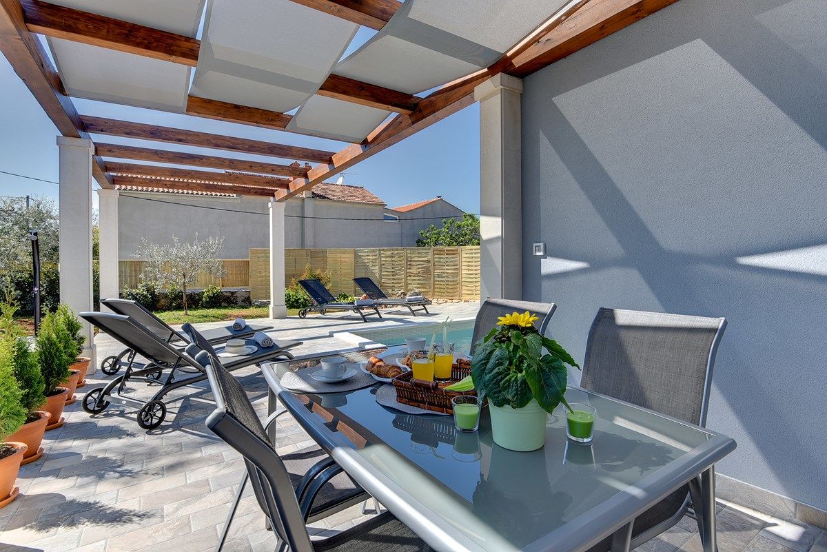 Villa Sunny Home 74045-K1