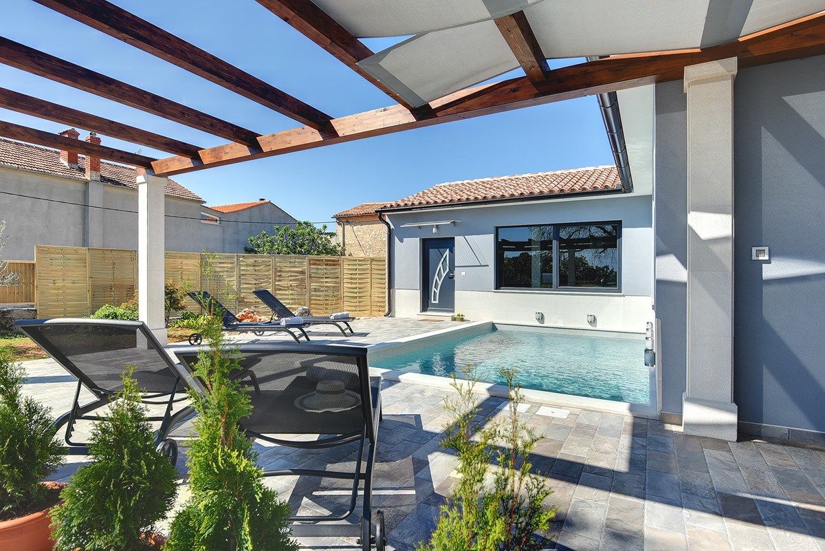Villa Sunny Home 74045-K1