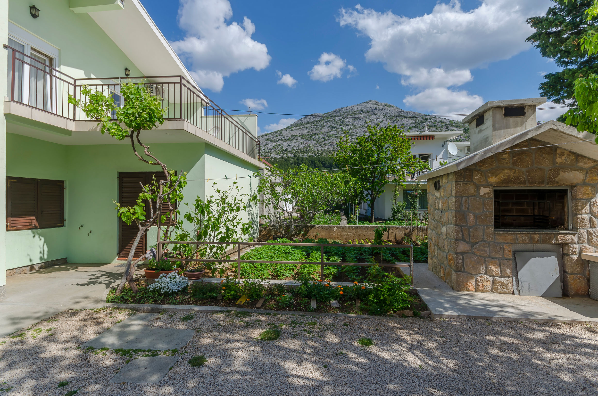 Apartments Sklopina 64371-A1
