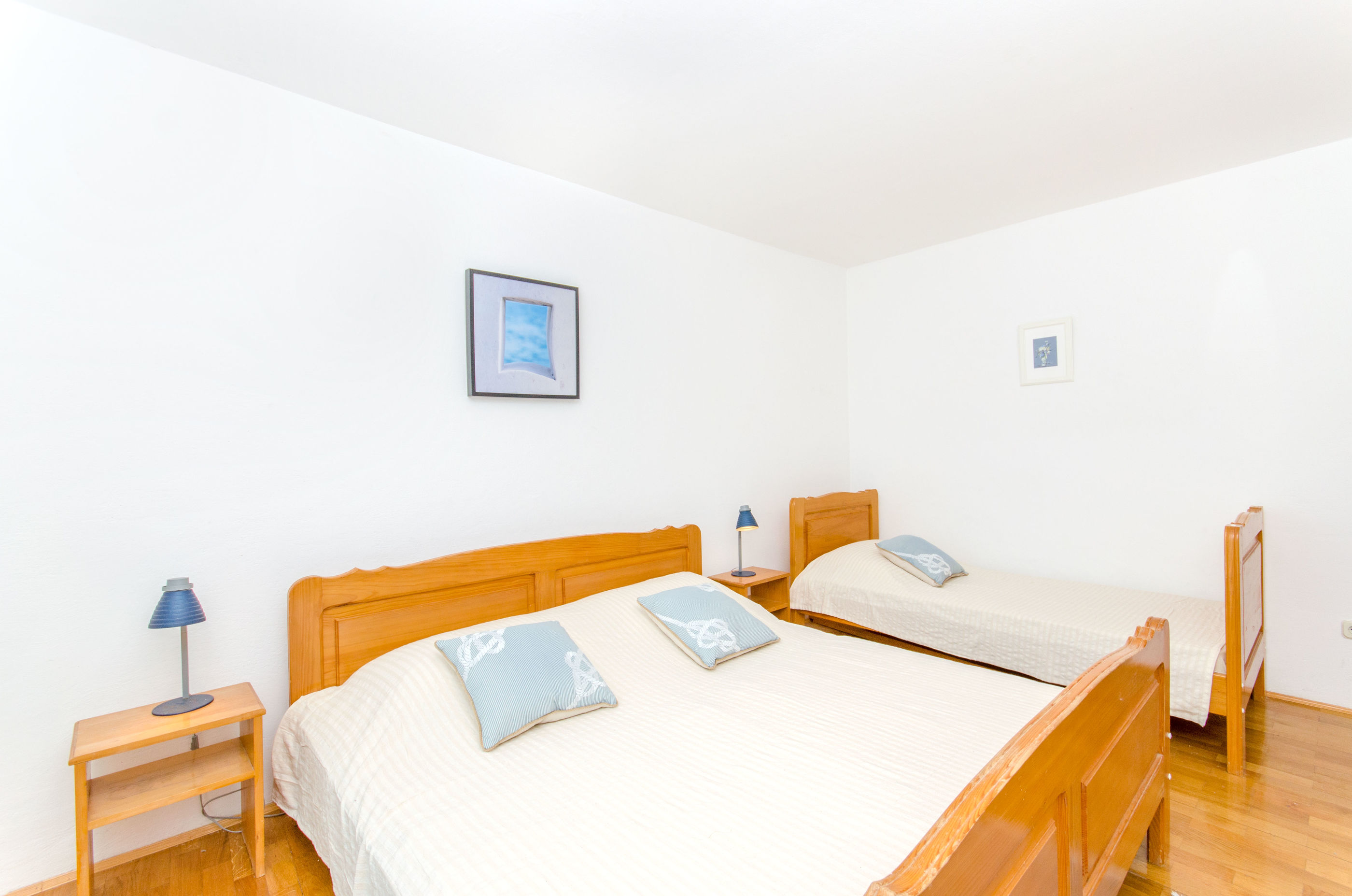 Apartments Bee Maja 30881-A2
