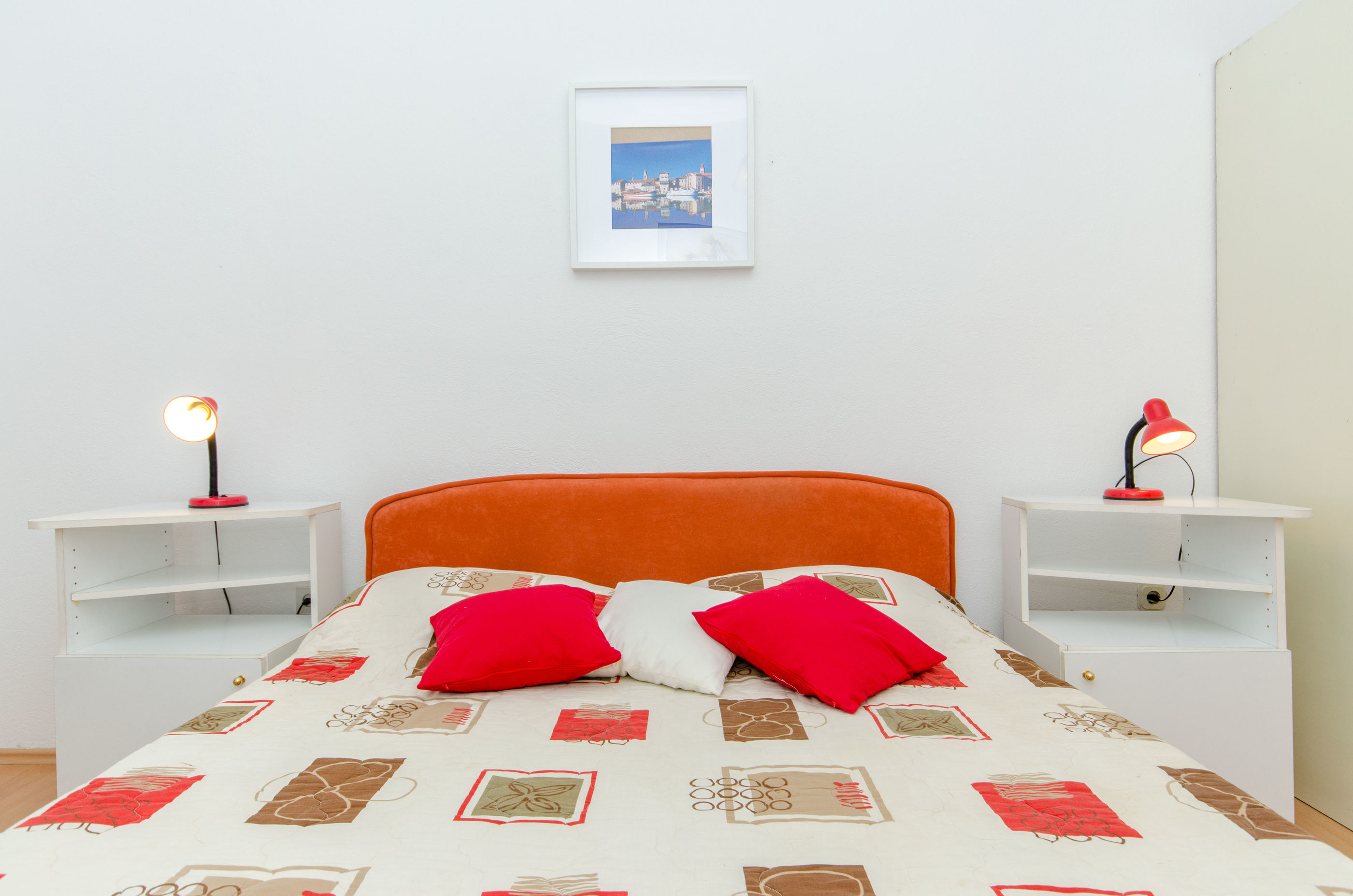 Apartments Bee Maja 30881-A1