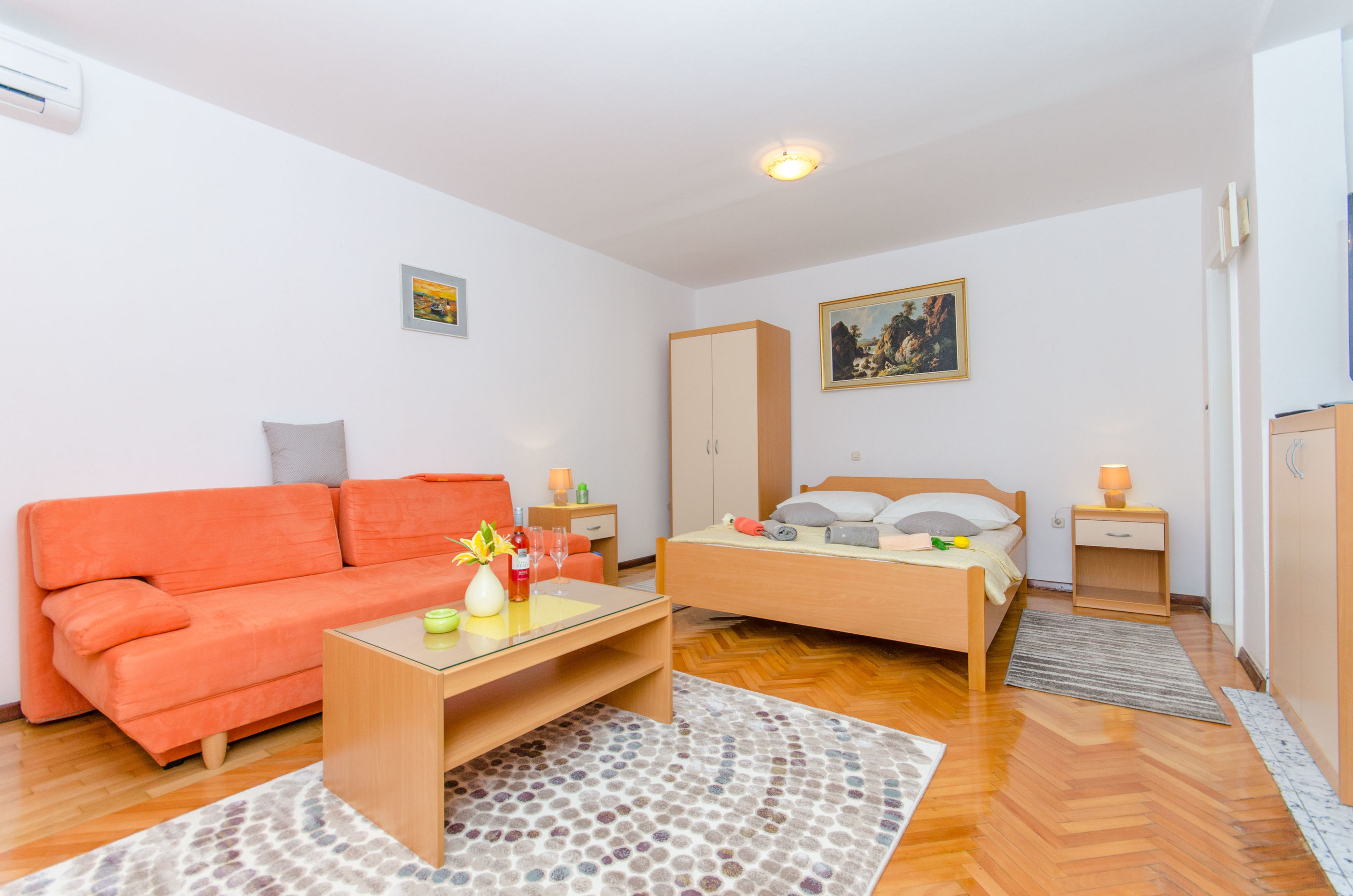 Apartments and Room Sun & Sea 63701-A1