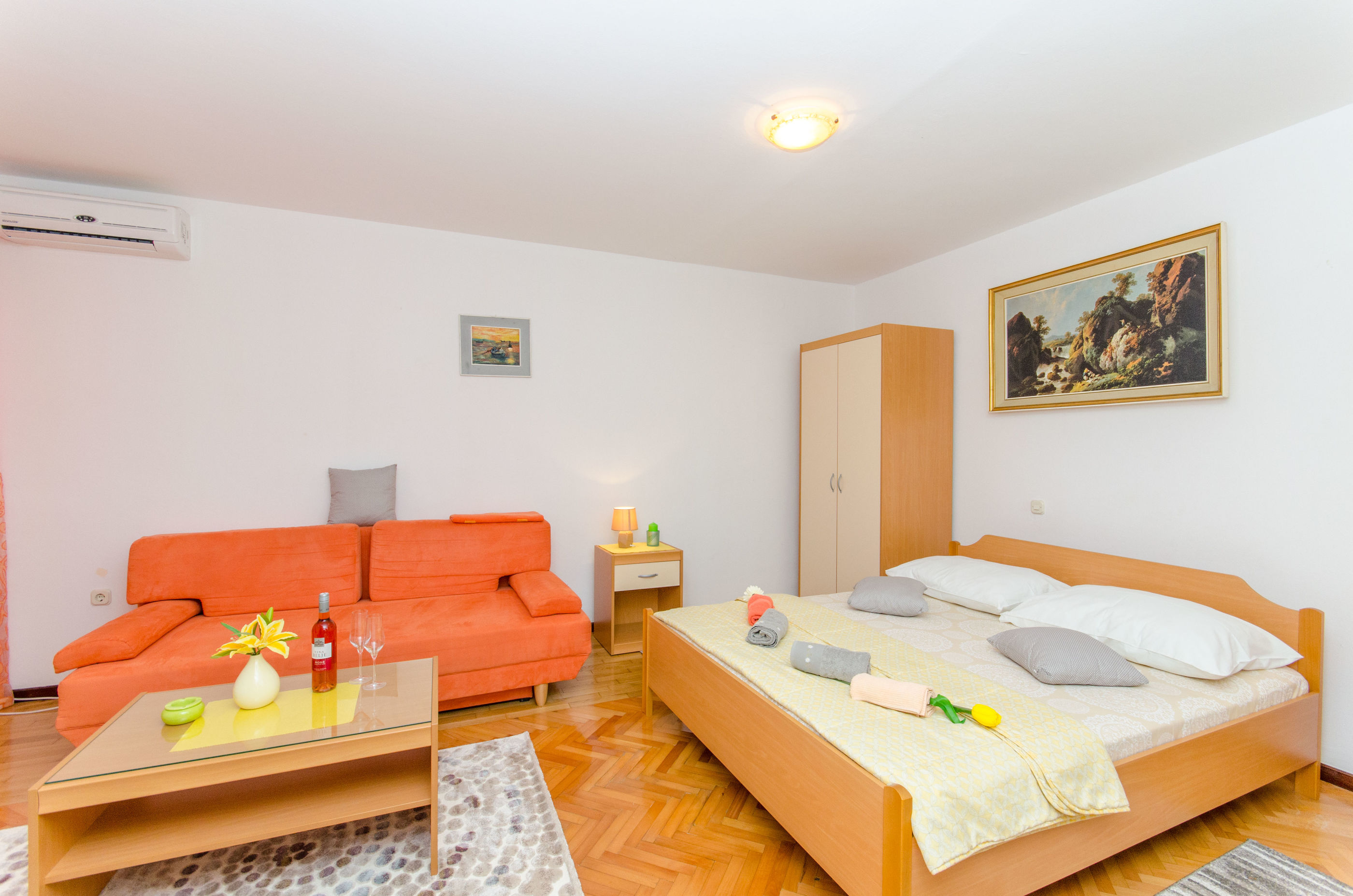 Apartments and Room Sun & Sea 63701-A1