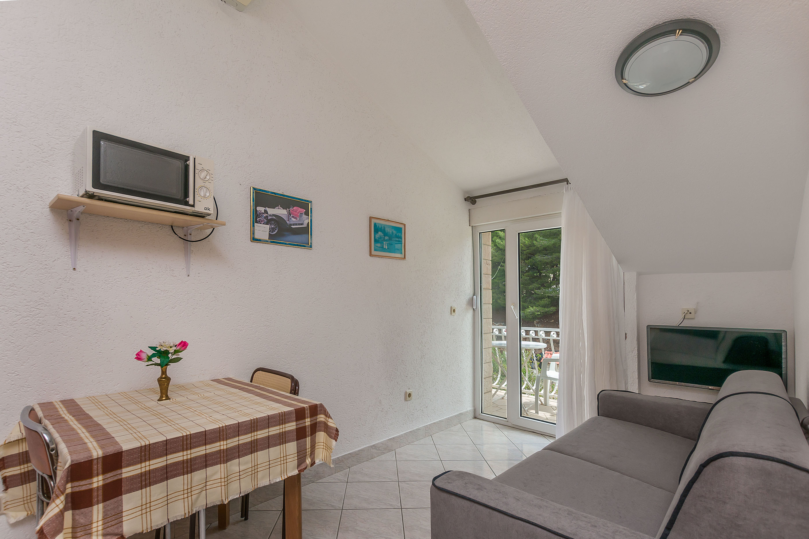 Apartments Luca 64471-A2