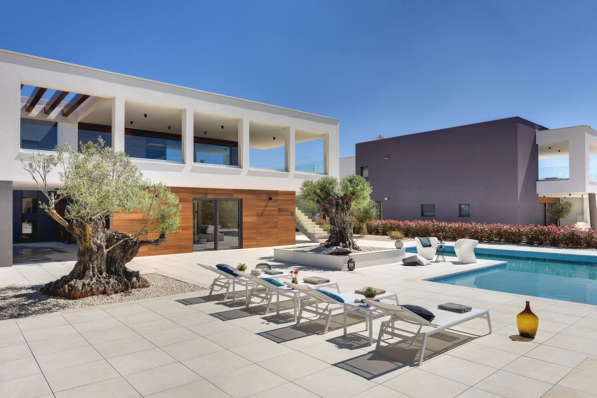 Villa Old Olive II 74047-K1