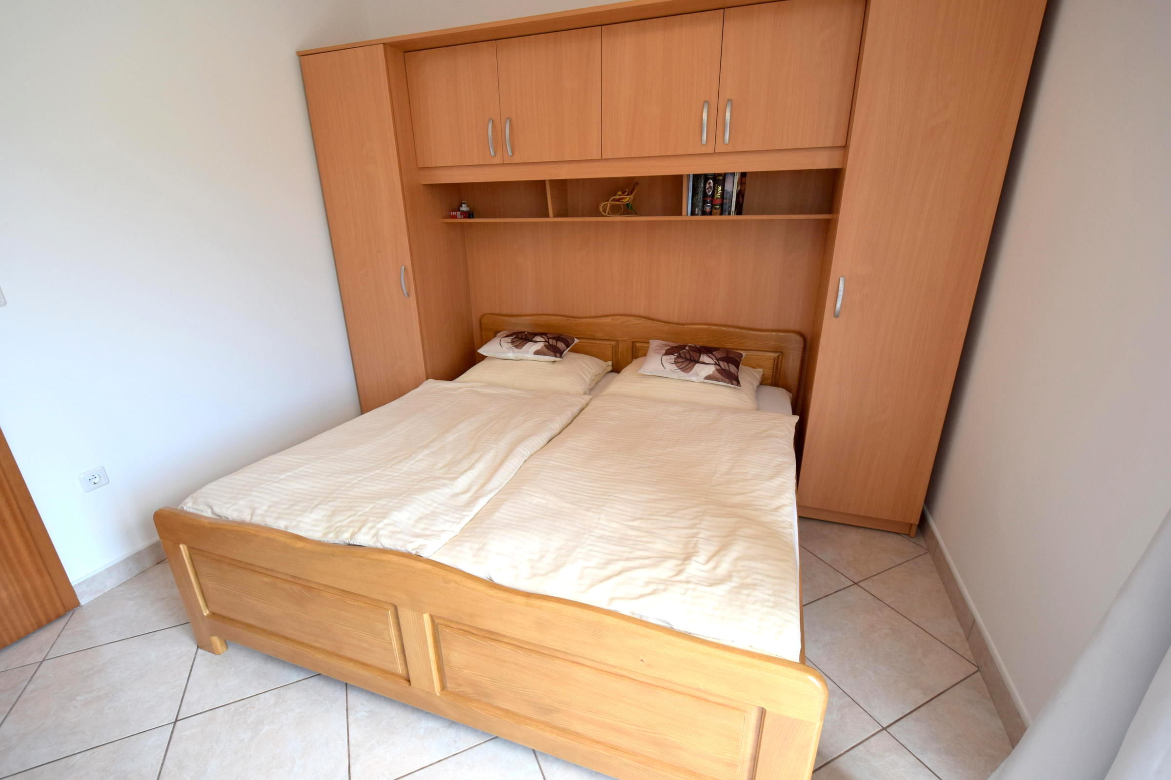 Apartments Josipa 62002-A1