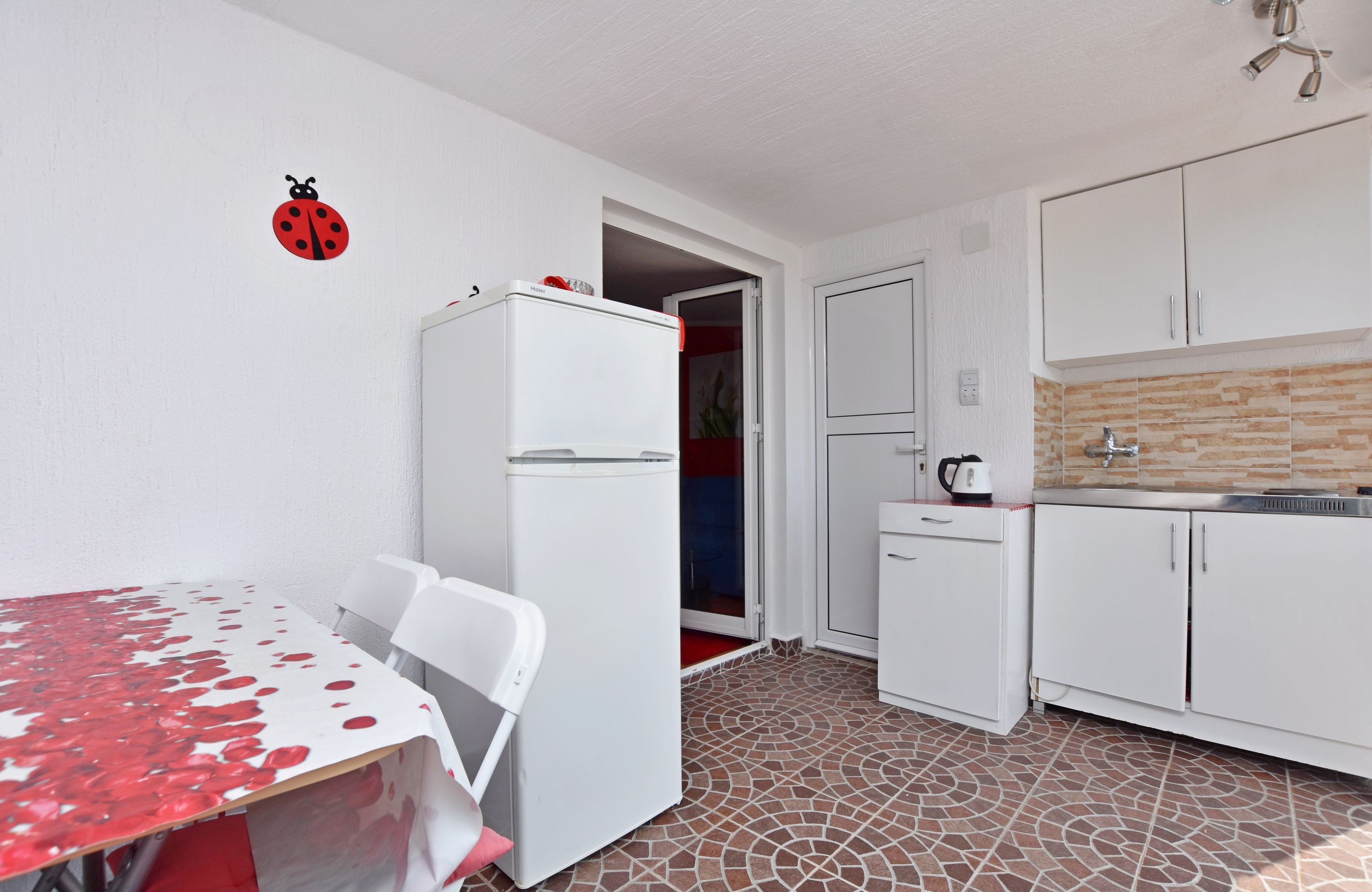Apartments Siljak 64031-A1