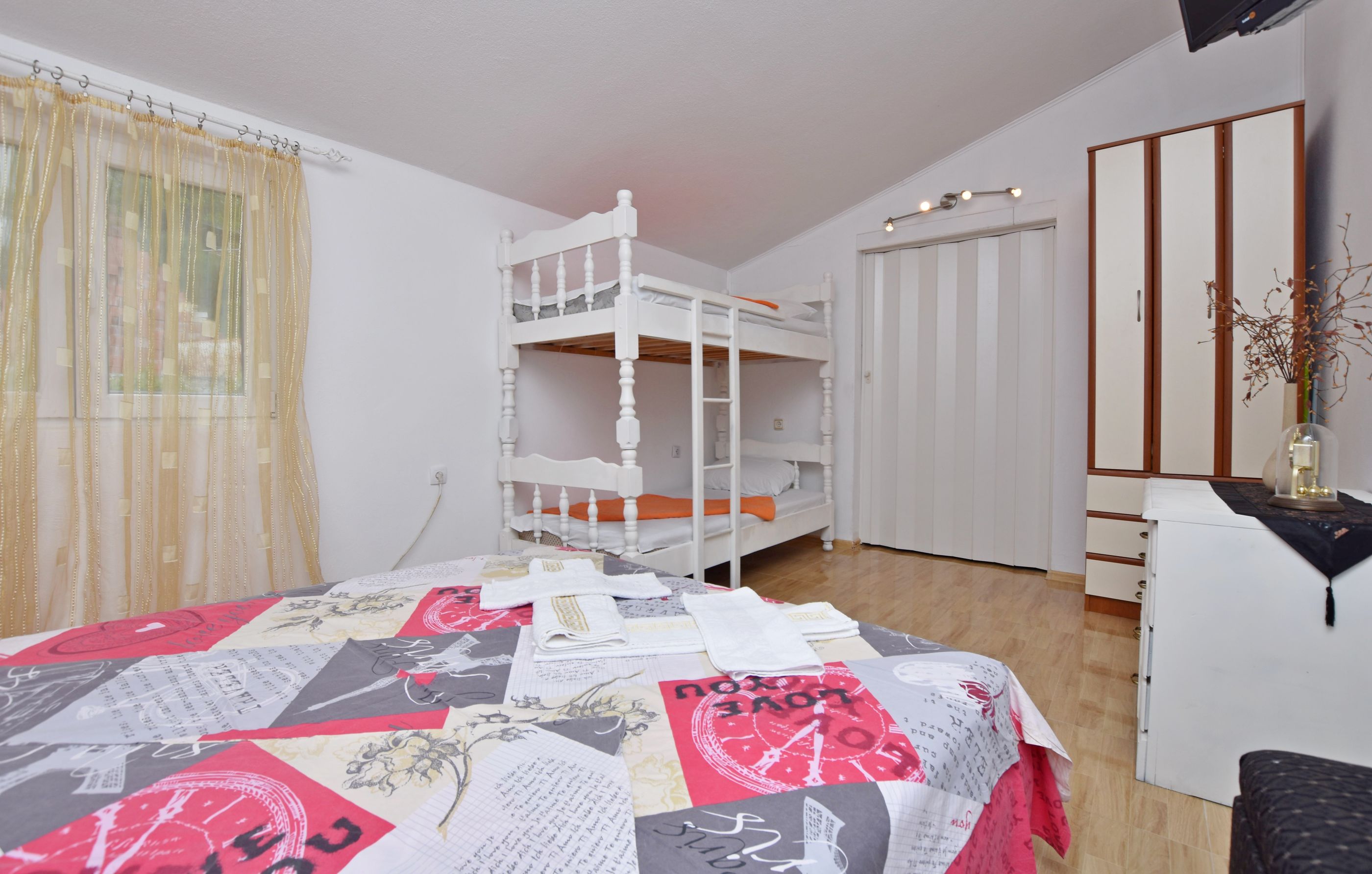 Apartments Siljak 64031-A3