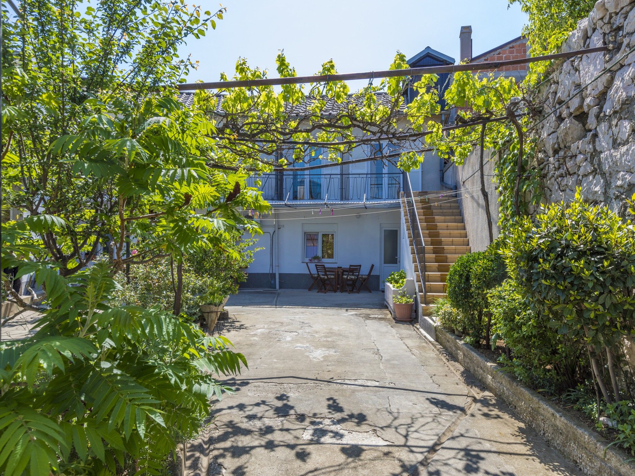 Apartment John 62894-A1