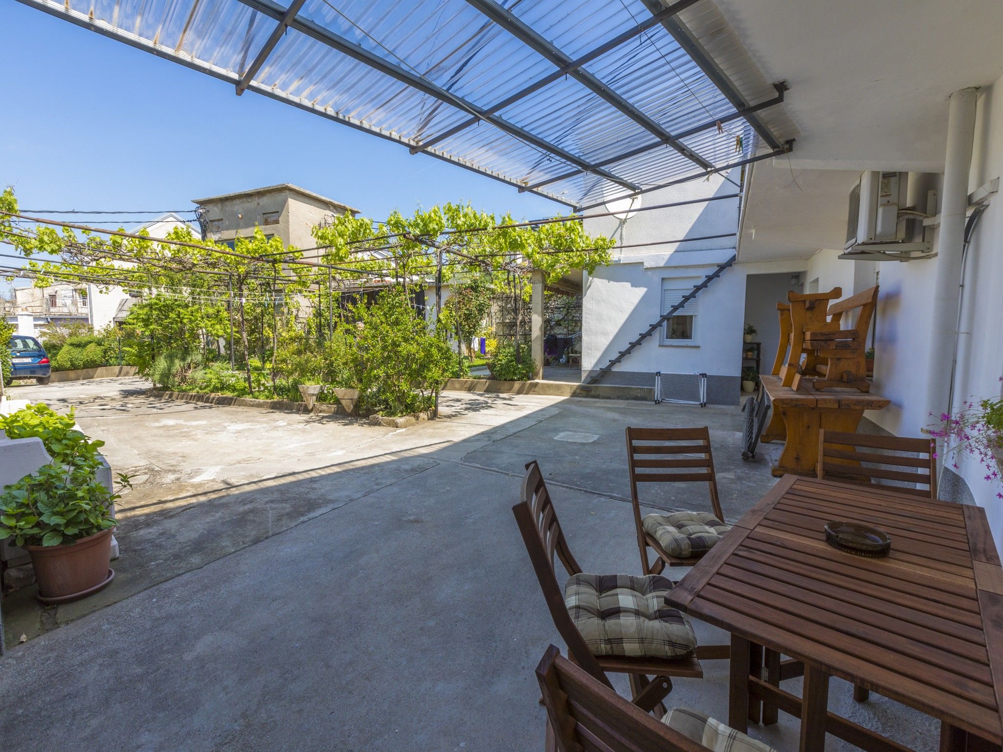 Apartment John 62894-A1
