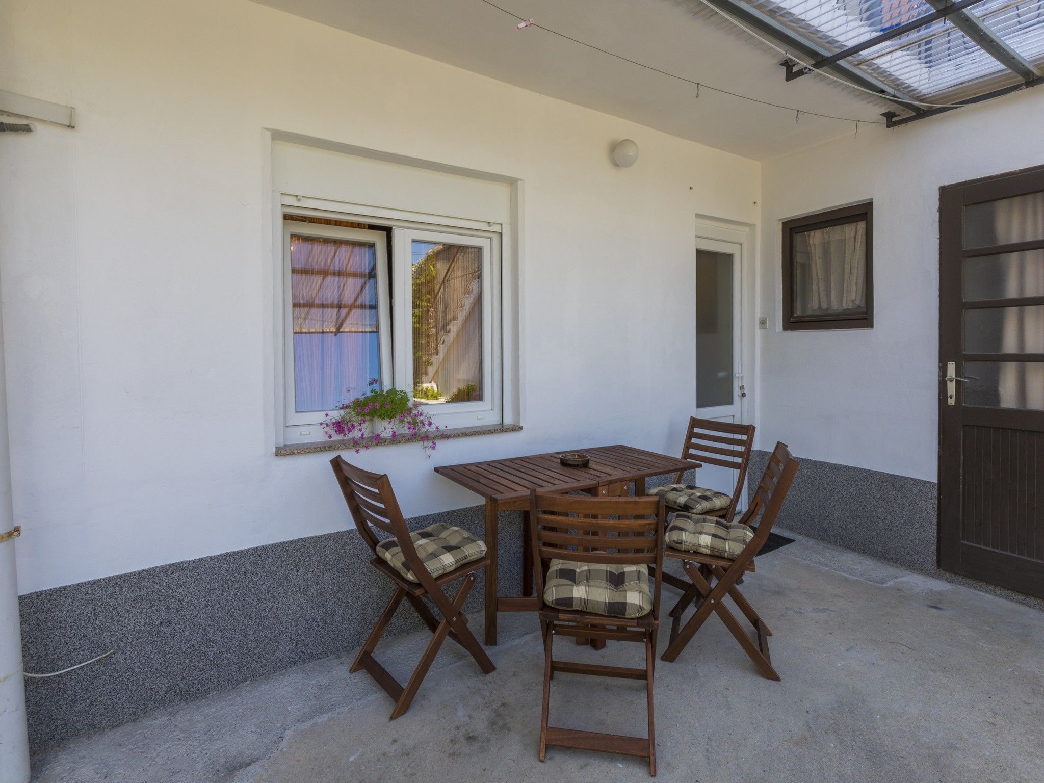 Apartment John 62894-A1