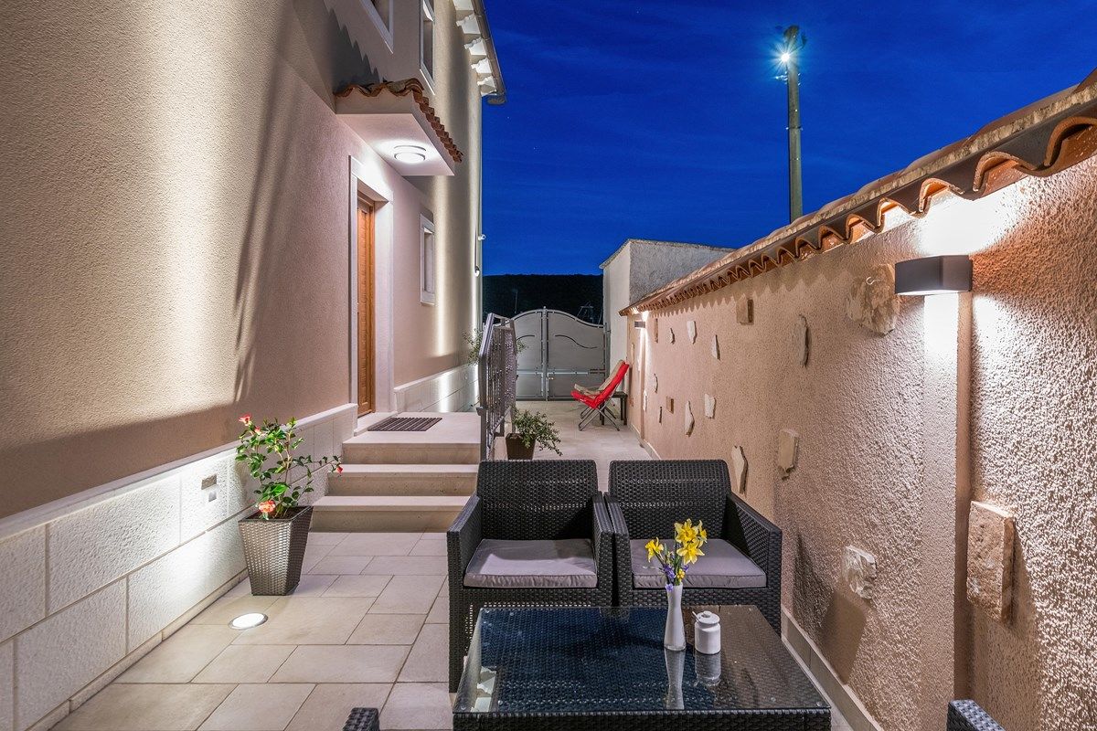 Villa Porto 74063-K1