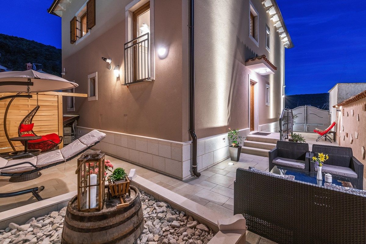 Villa Porto 74063-K1