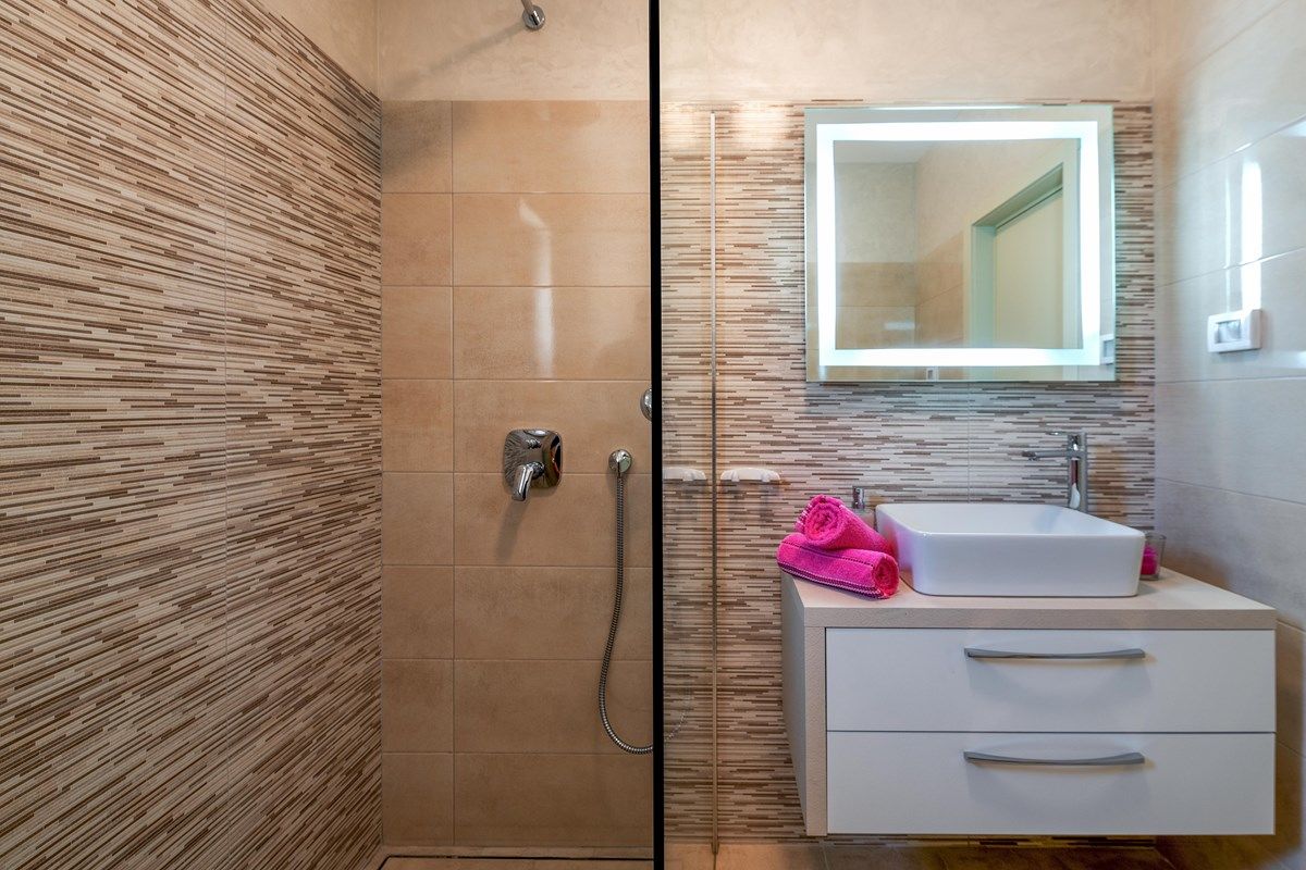 Villa Porto 74063-K1