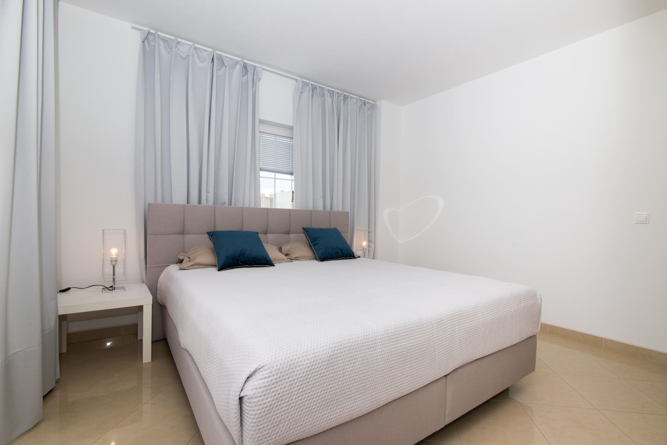 Apartments Nice and comfortable 64981-A1
