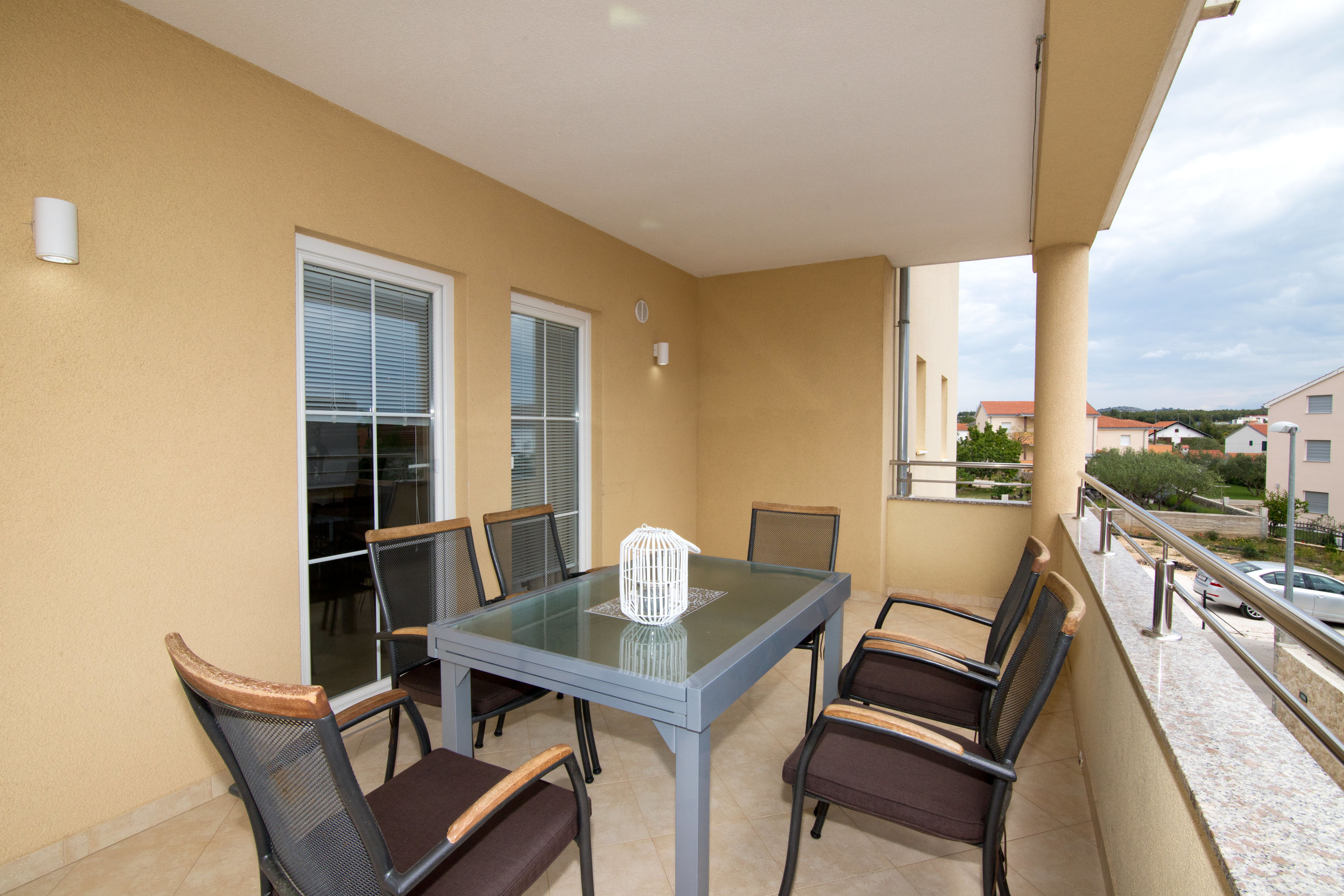 Apartments Nice and comfortable 64981-A1