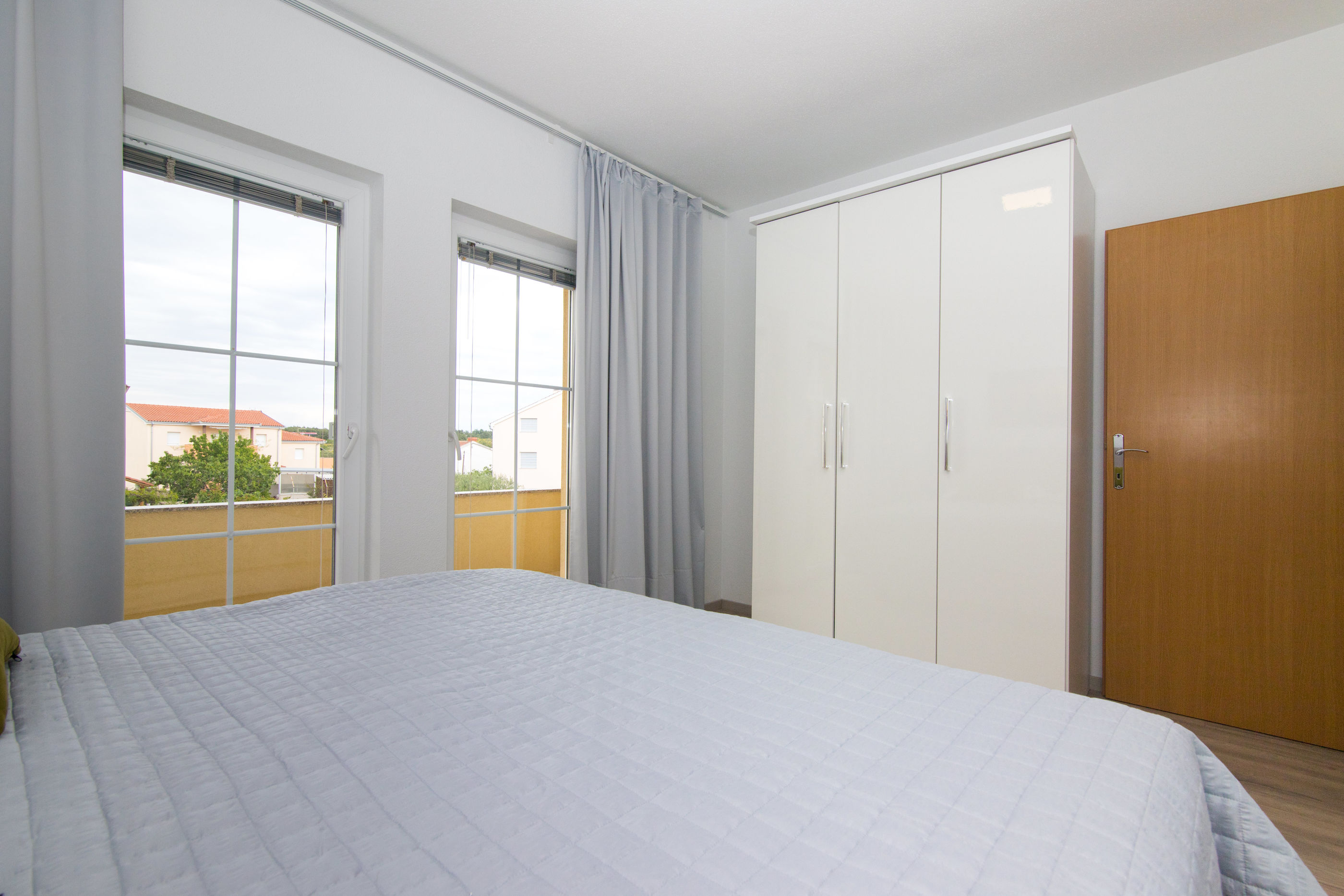 Apartments Nice and comfortable 64981-A2