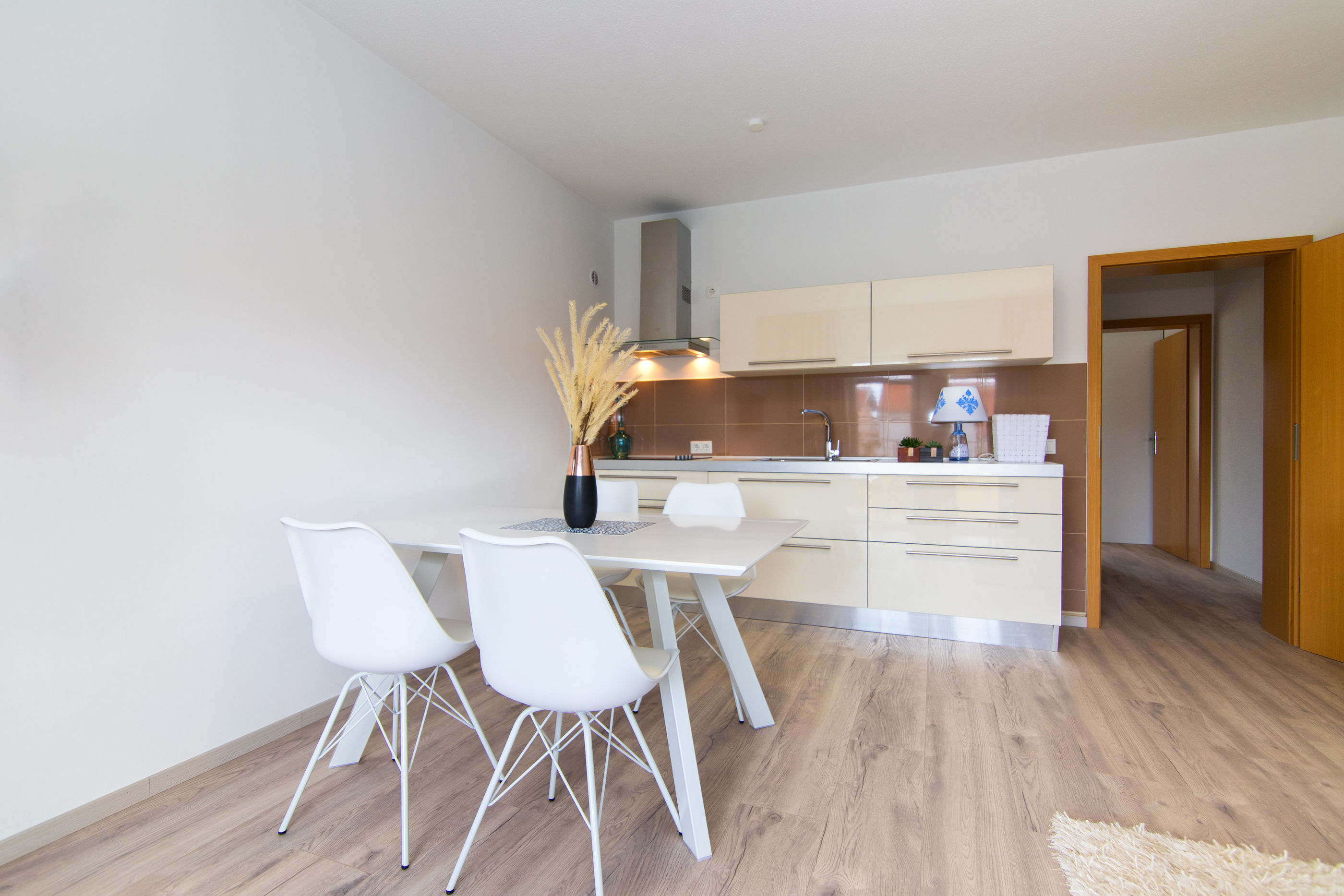 Apartments Nice and comfortable 64981-A2