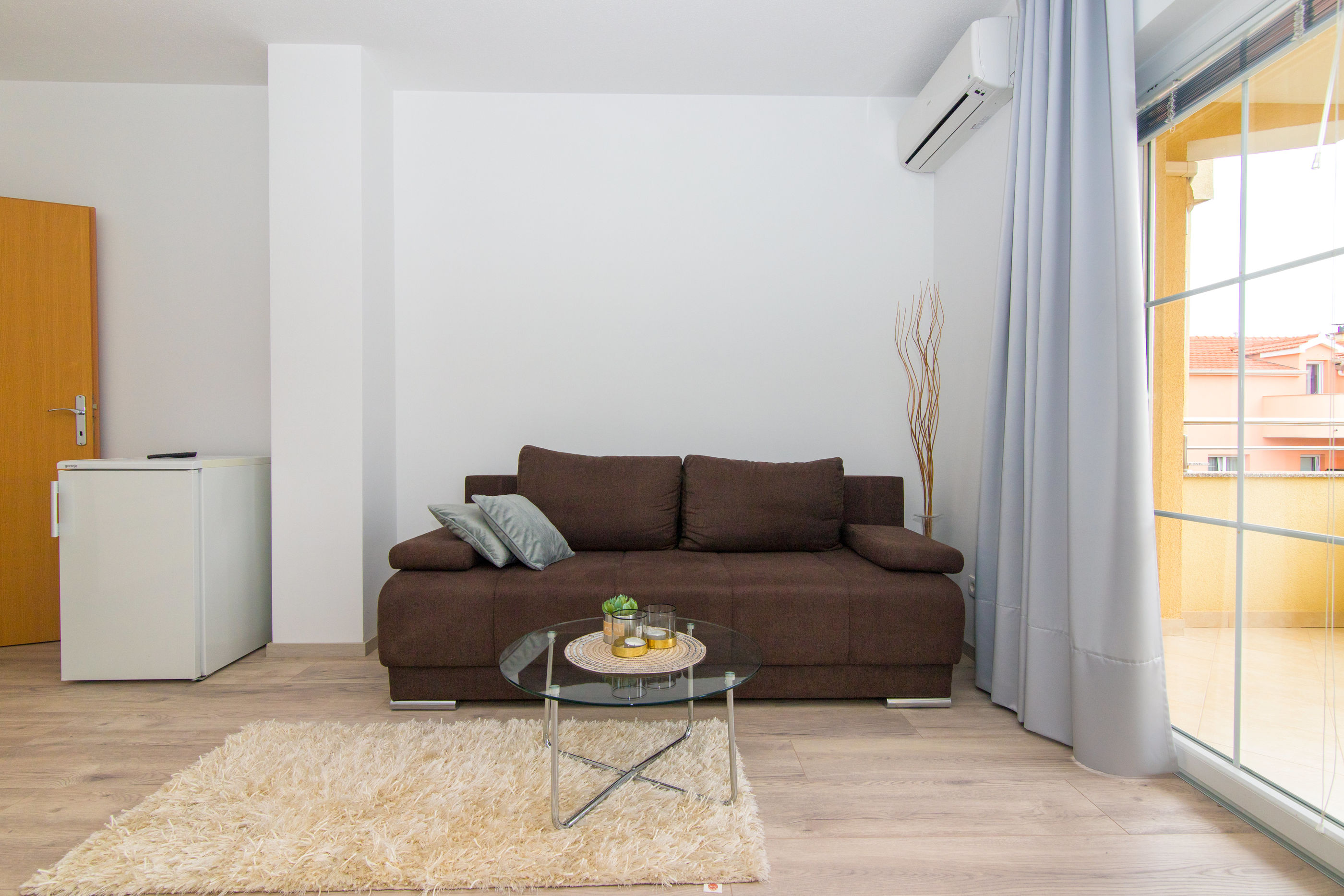 Apartments Nice and comfortable 64981-A2