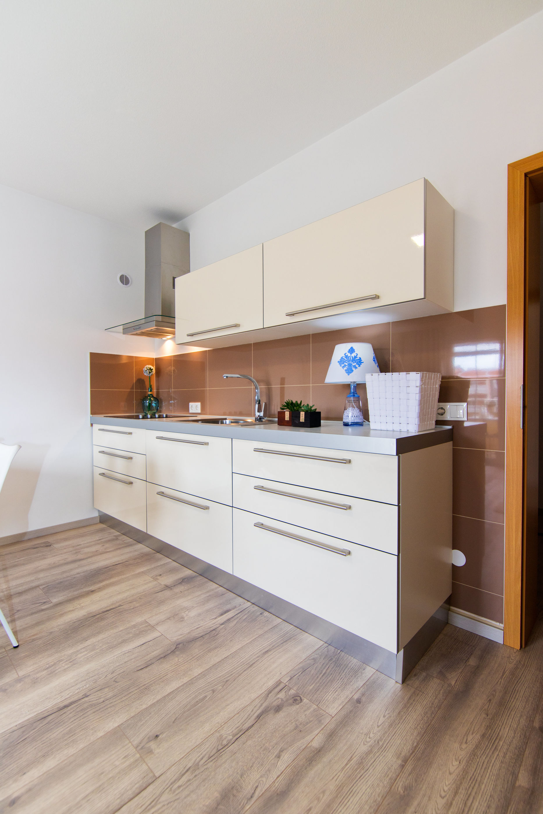 Apartments Nice and comfortable 64981-A2