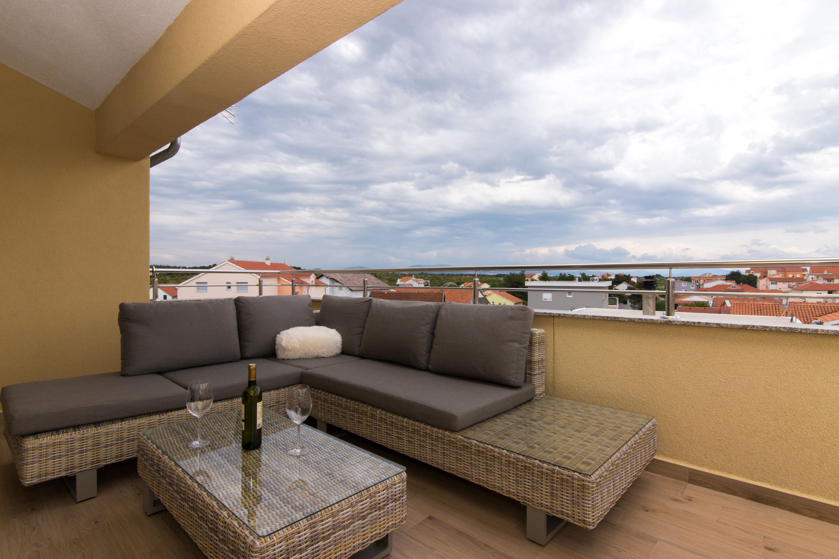 Apartments Nice and comfortable 64981-A3