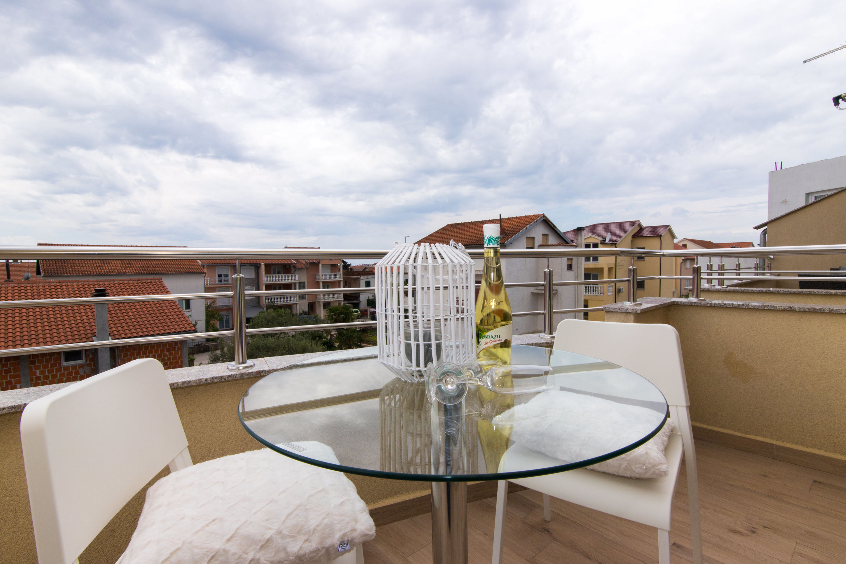 Apartments Nice and comfortable 64981-A3