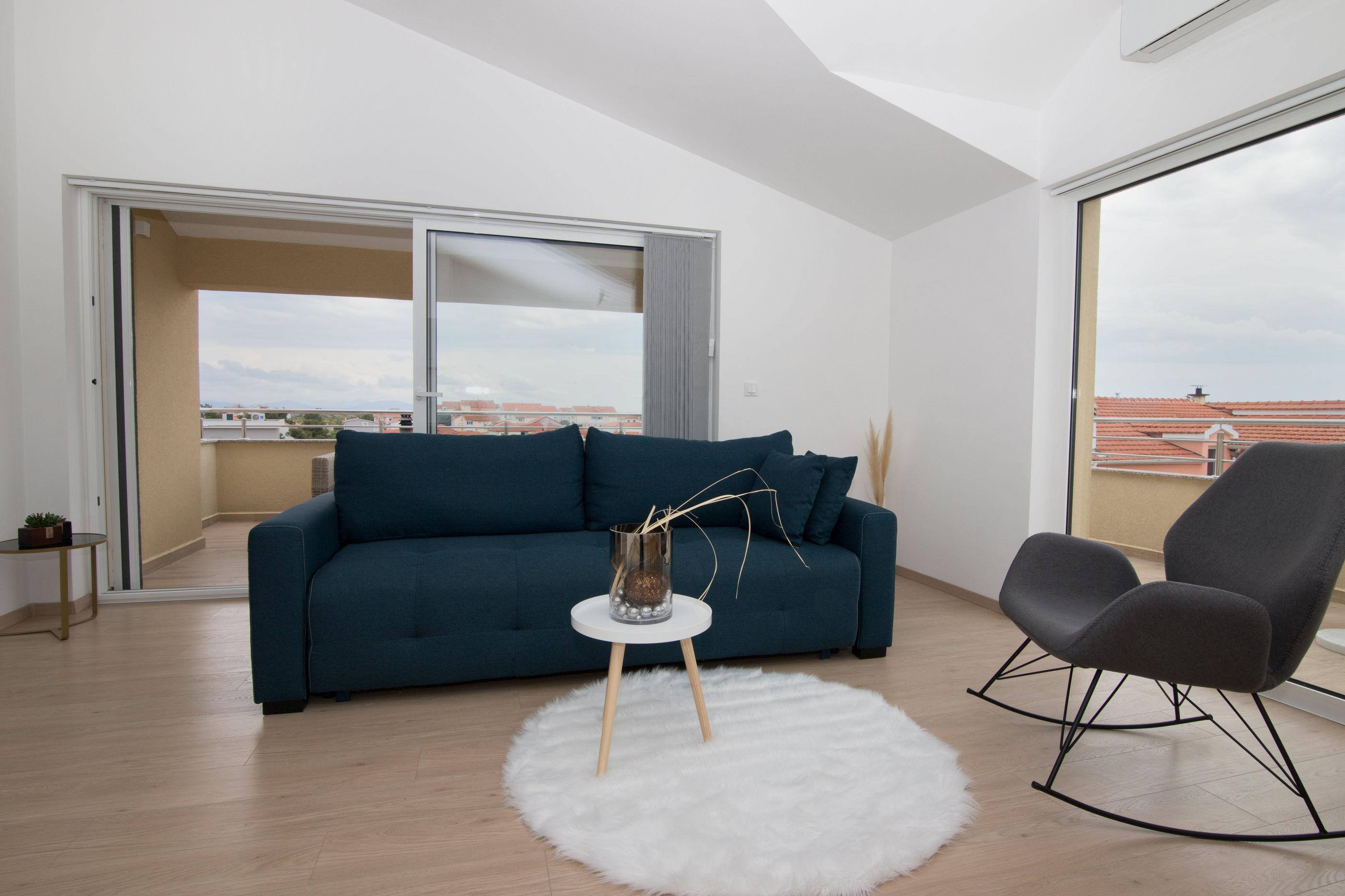 Apartments Nice and comfortable 64981-A3