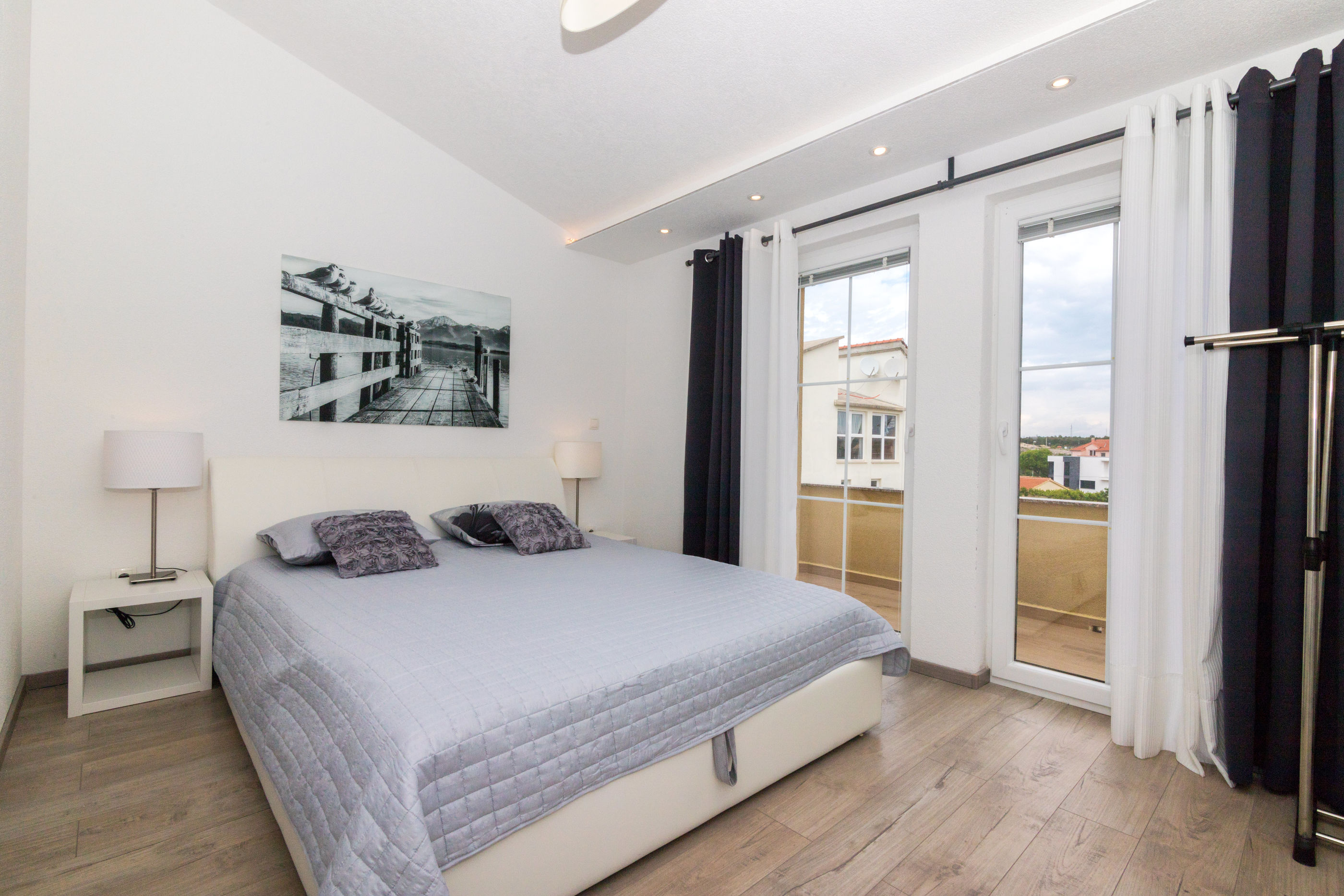 Apartments Nice and comfortable 64981-A4
