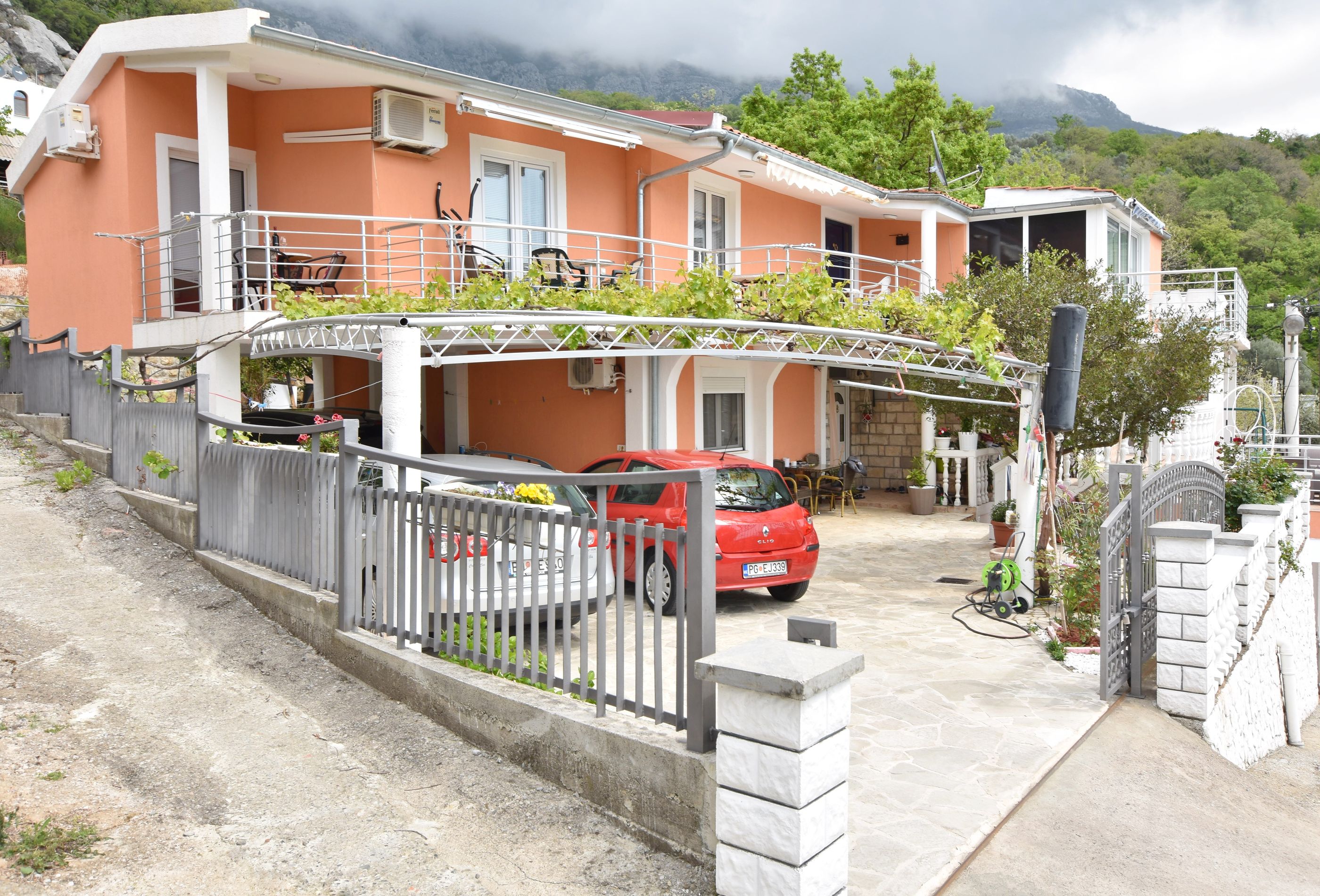 Apartments Siljak 64031-A1
