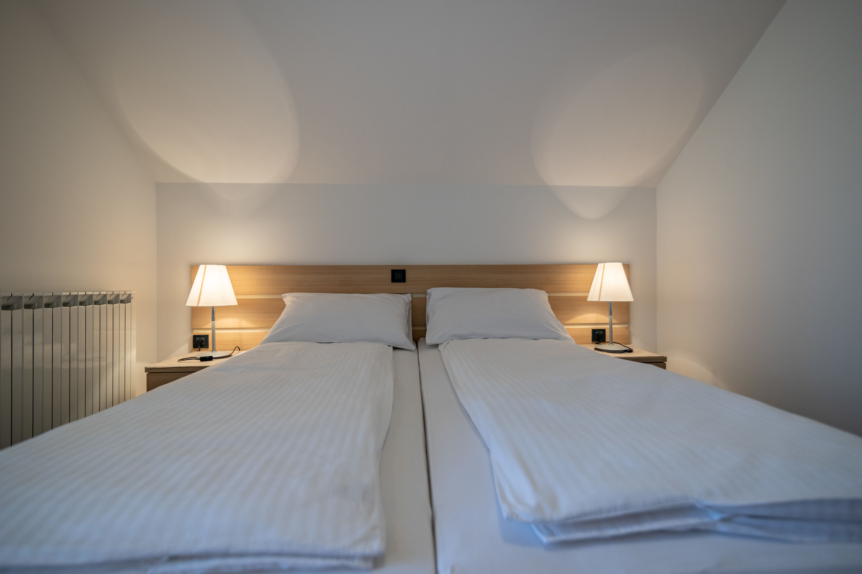 Apartments and Room Robert 80821-A1