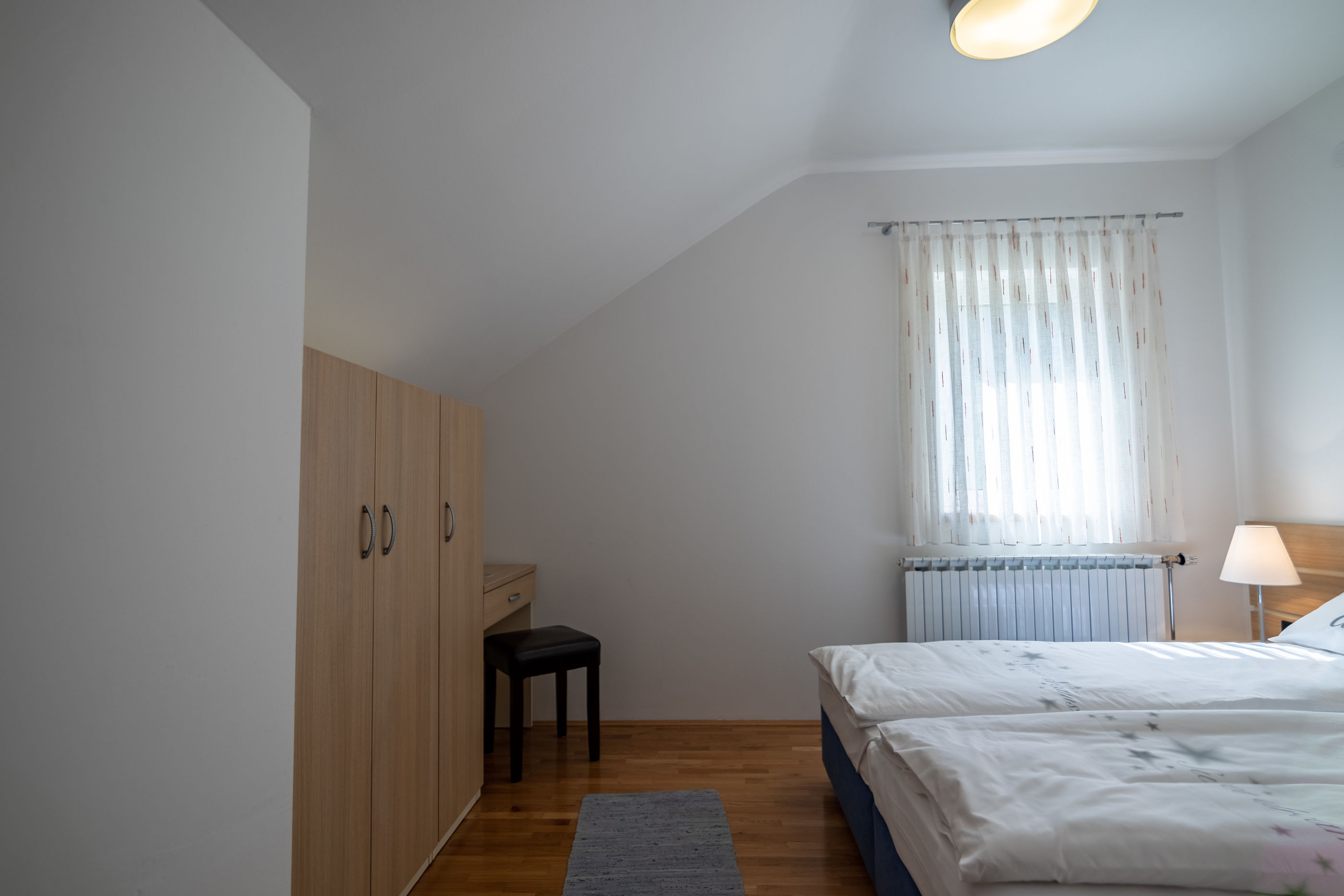 Apartments and Room Robert 80821-A1
