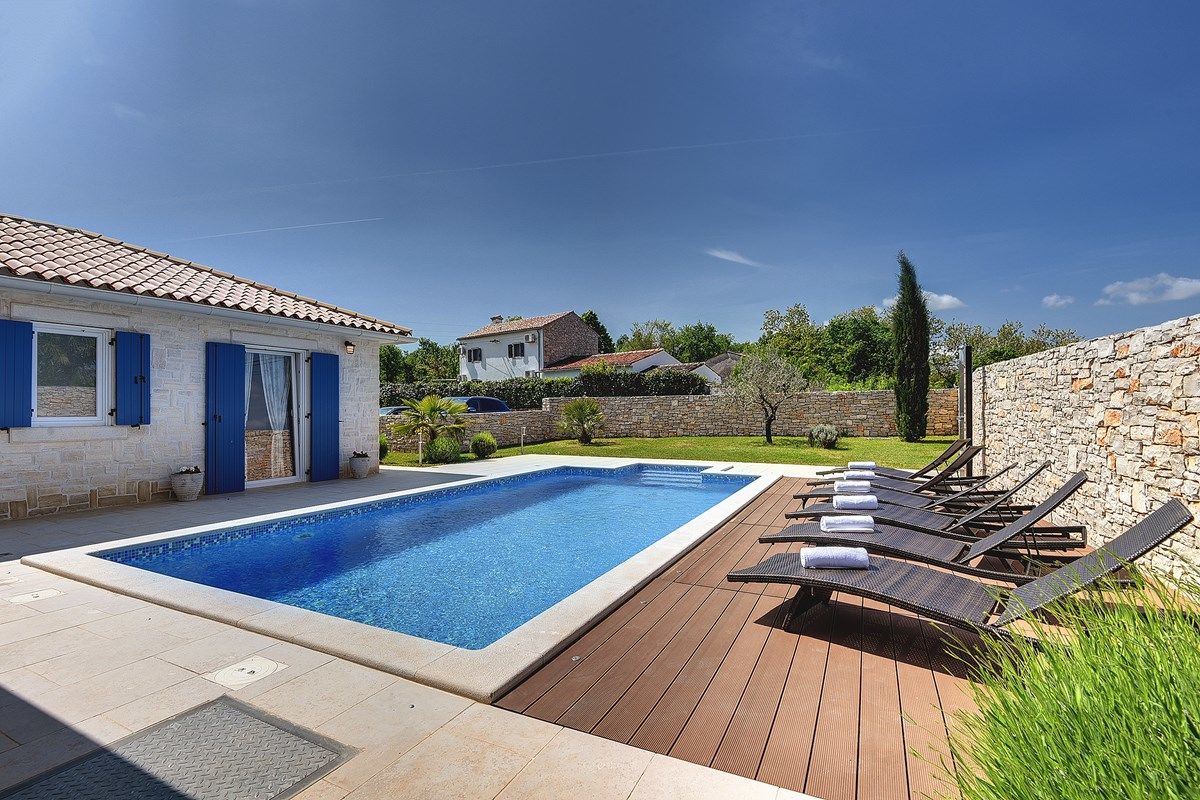 Villa Sever 74017-K1