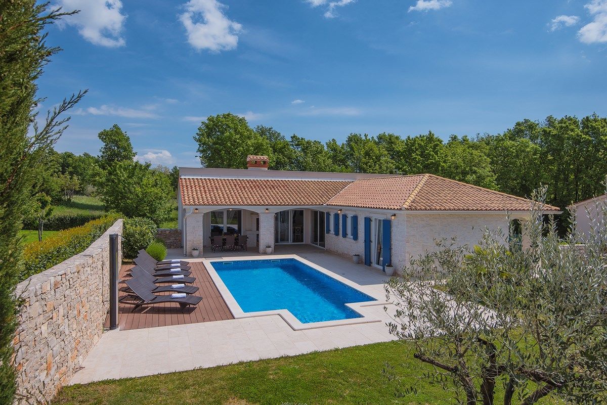Villa Sever 74017-K1