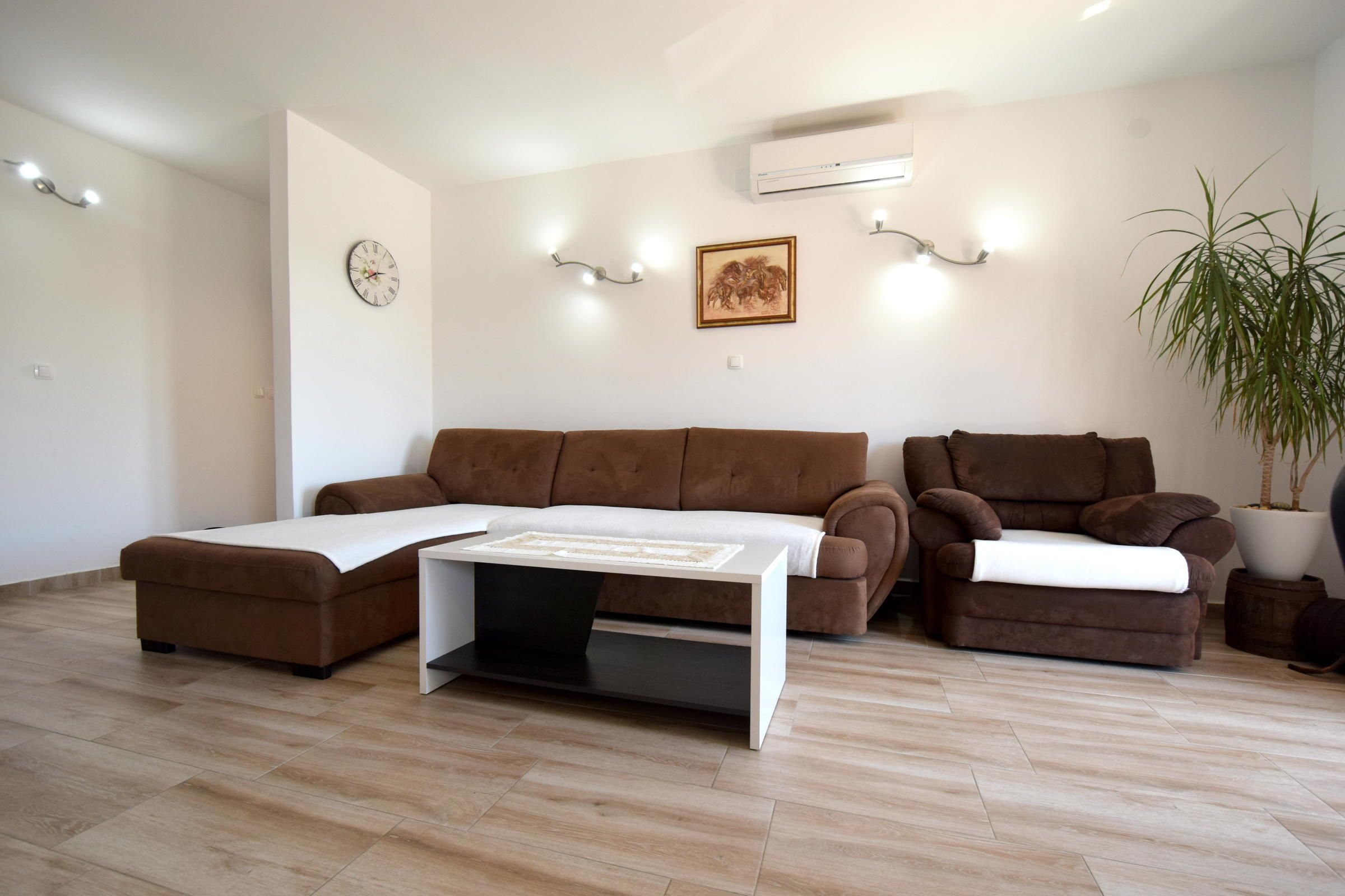 Apartments Vanja 62167-A2