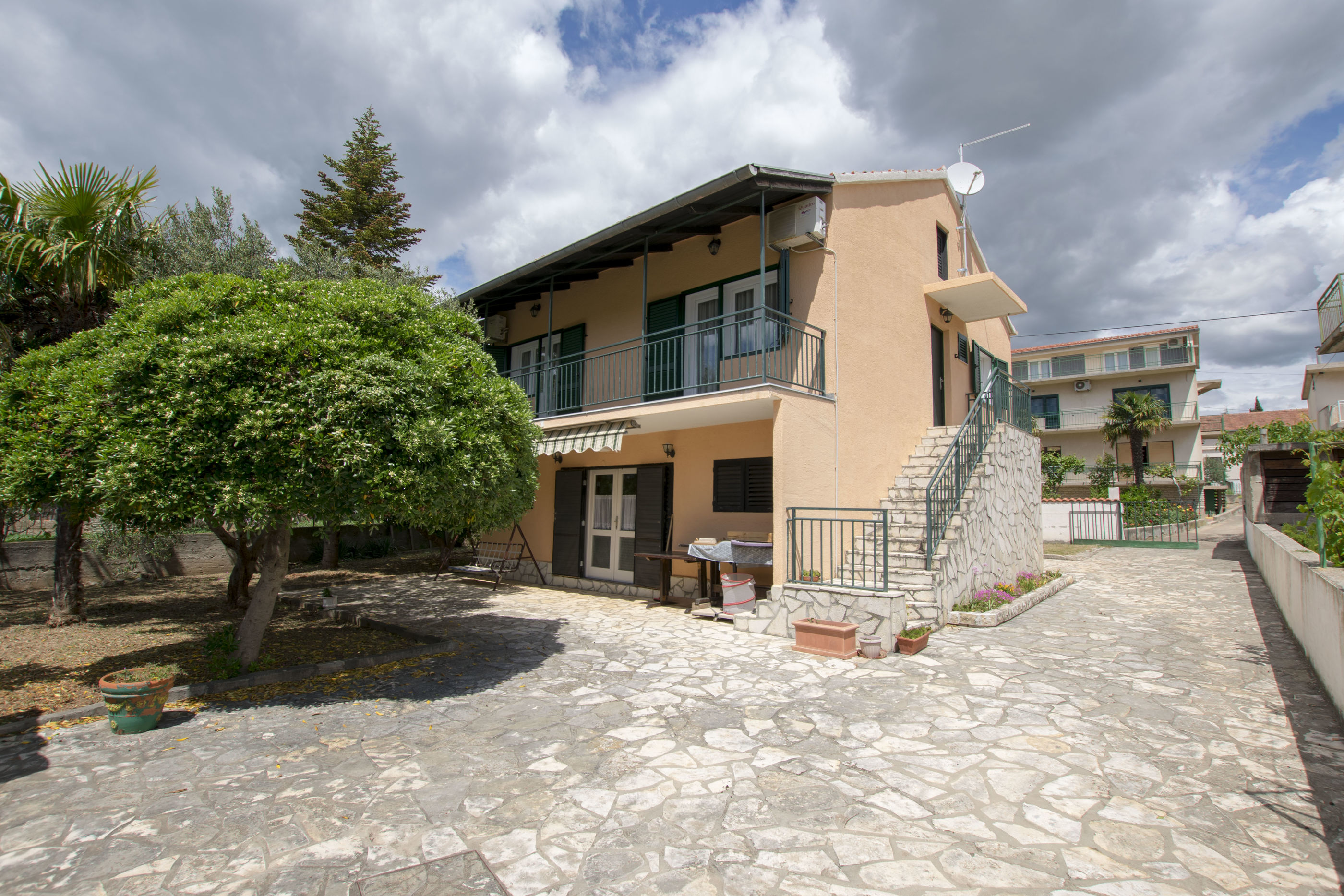 Apartment Zlatko 45898-A1
