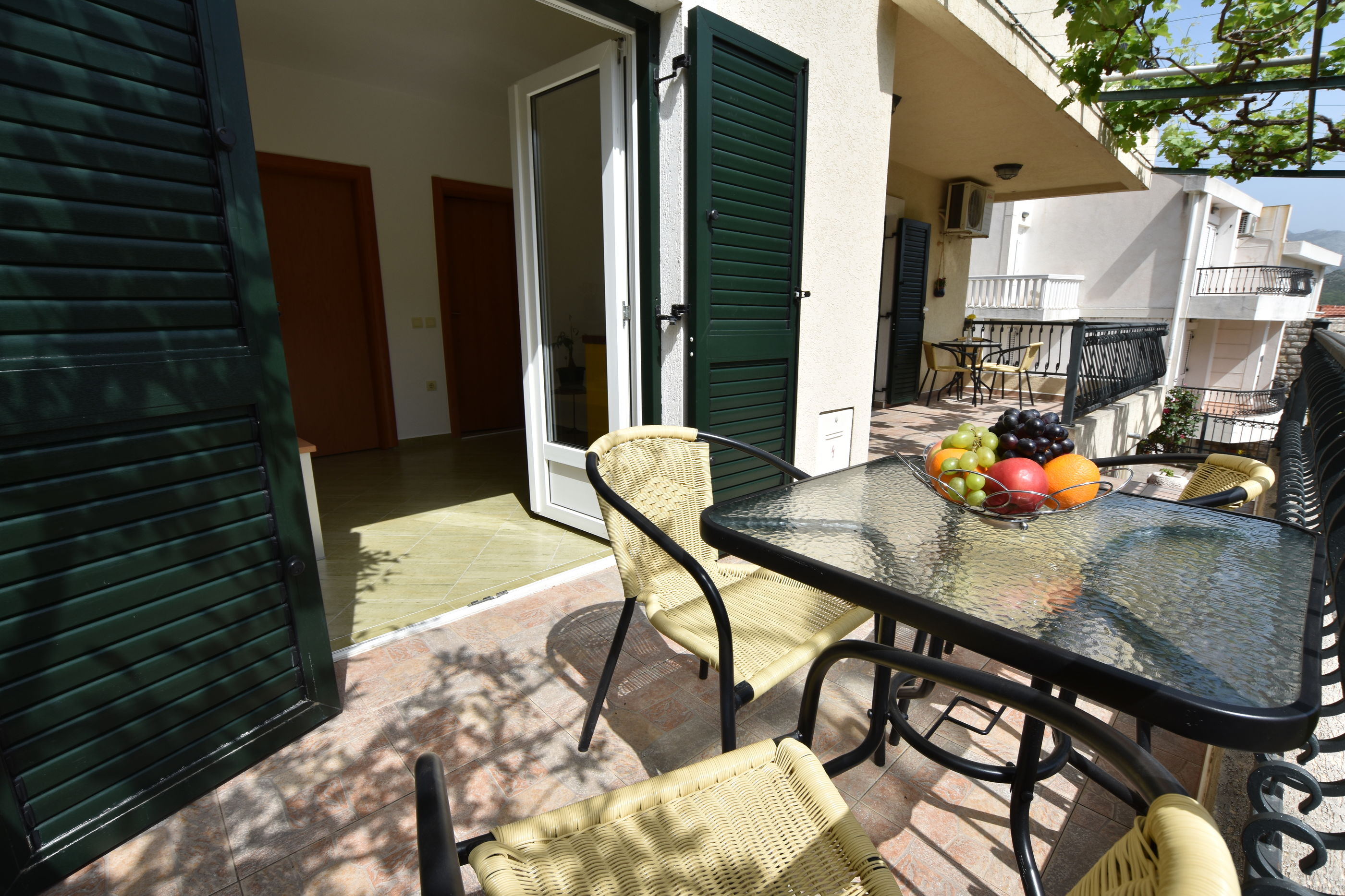 Apartments and Rooms Iva 61261-A1