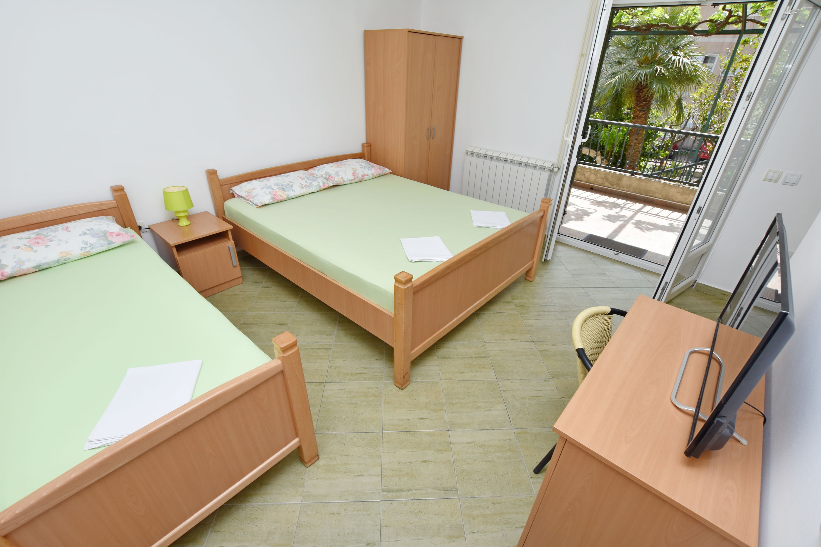 Apartments and Rooms Iva 61261-A4