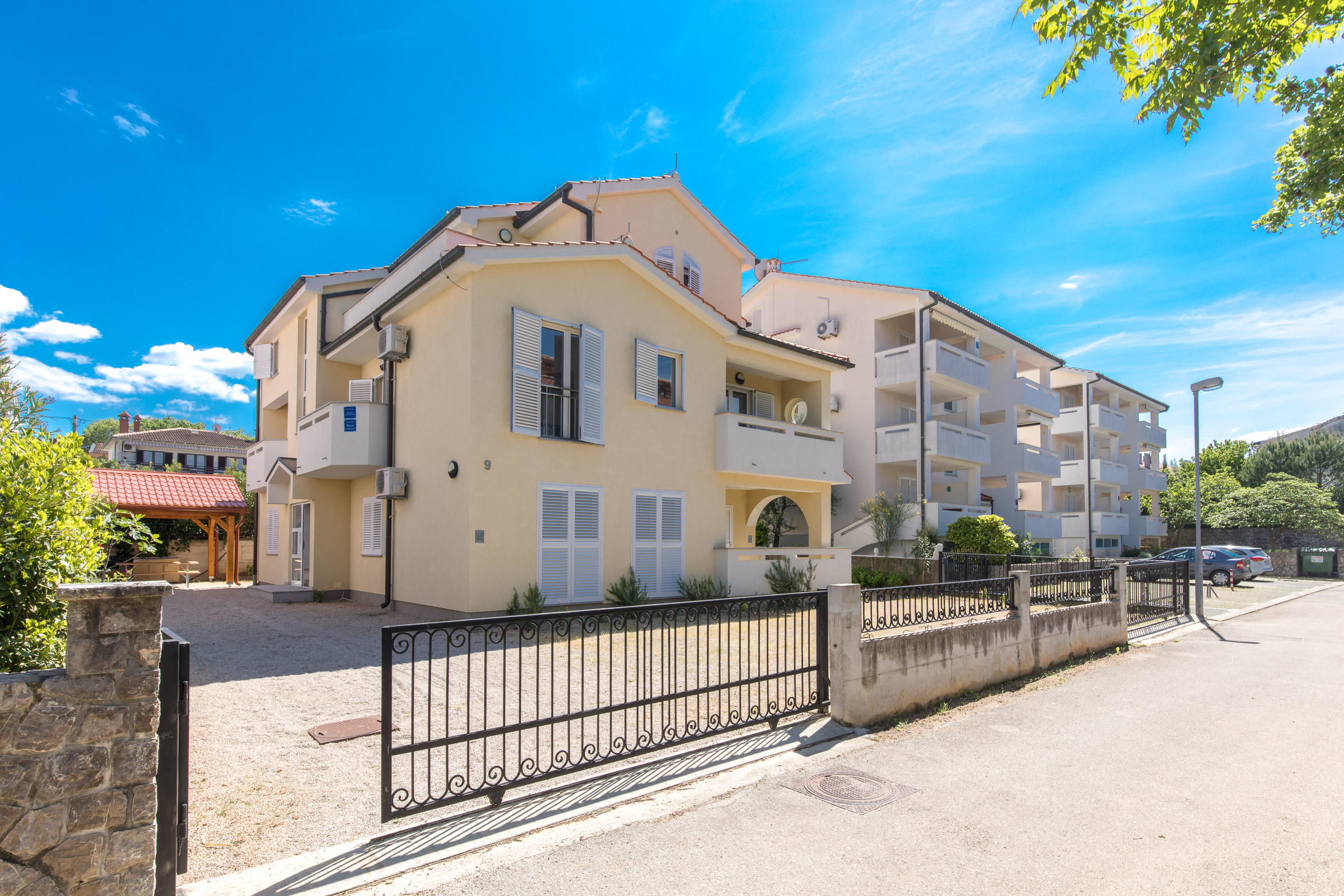 Apartments Nino 62038-A2