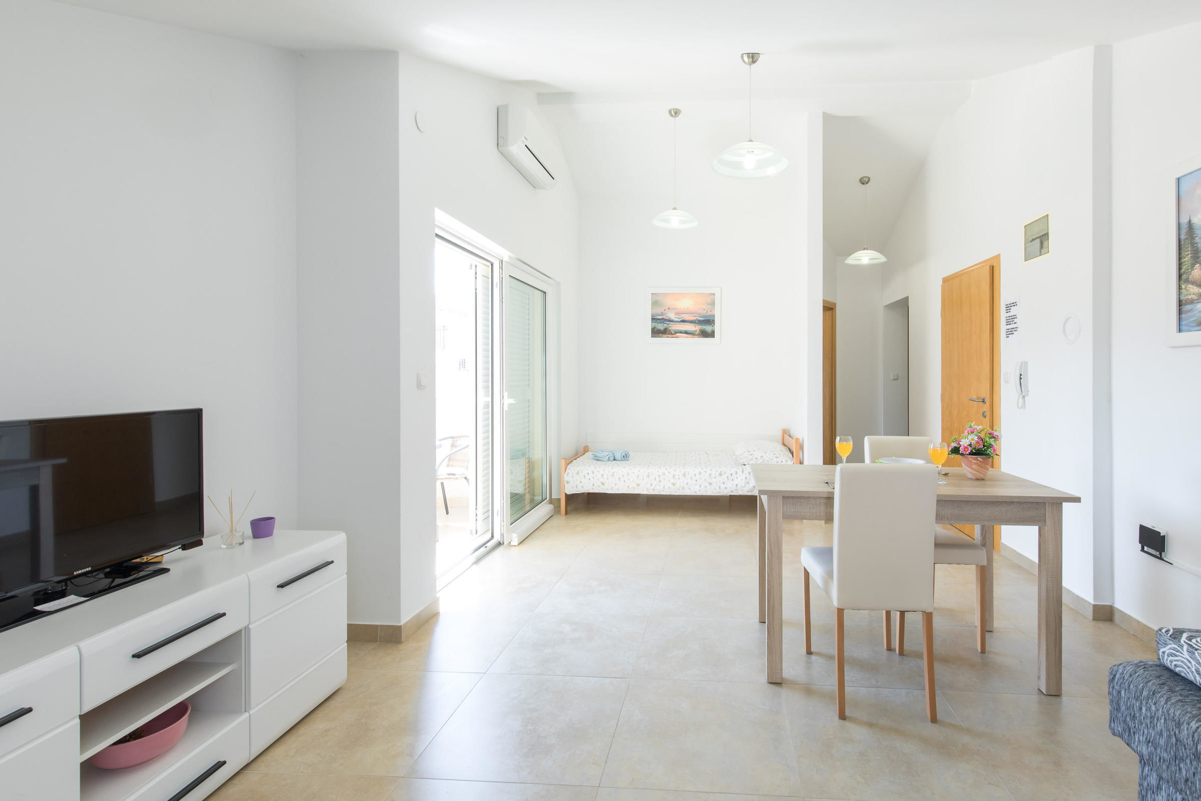 Apartments Nino 62038-A4