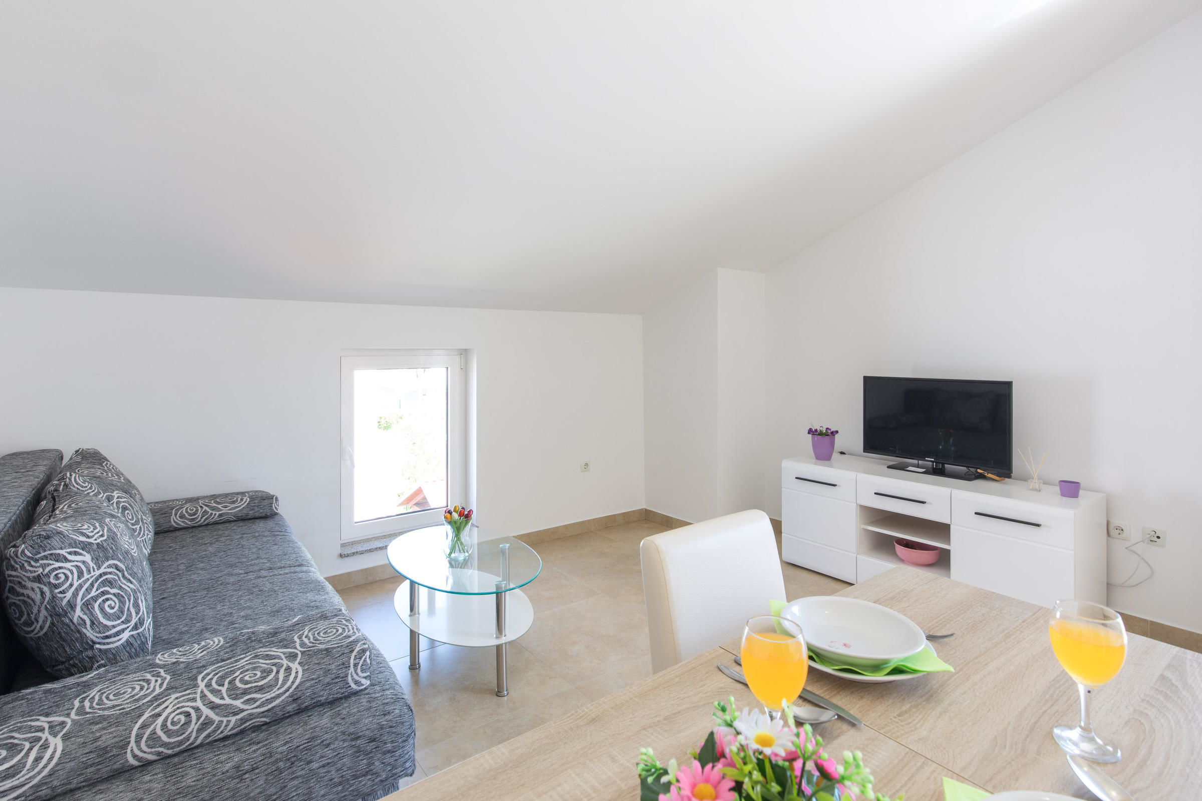 Apartments Nino 62038-A4
