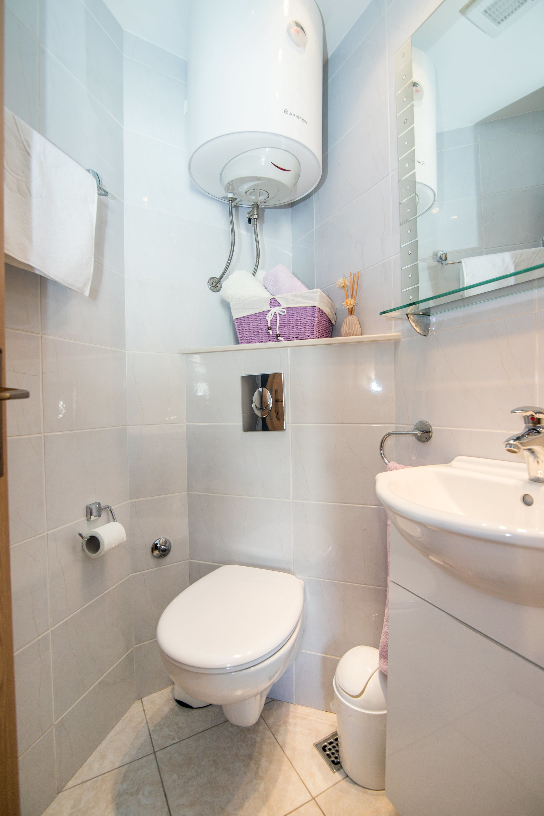 Apartments Matko 64661-A2