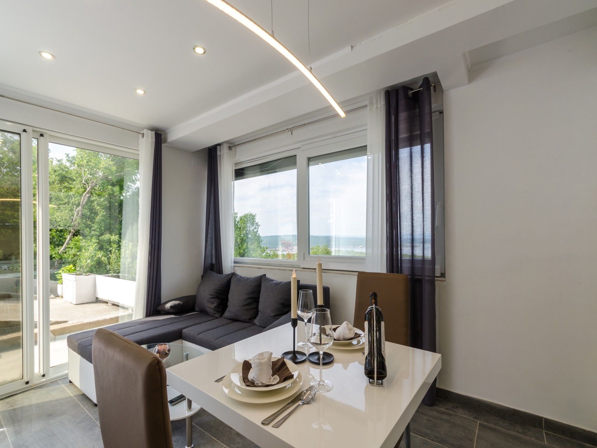 House Linda 2 62889-K1