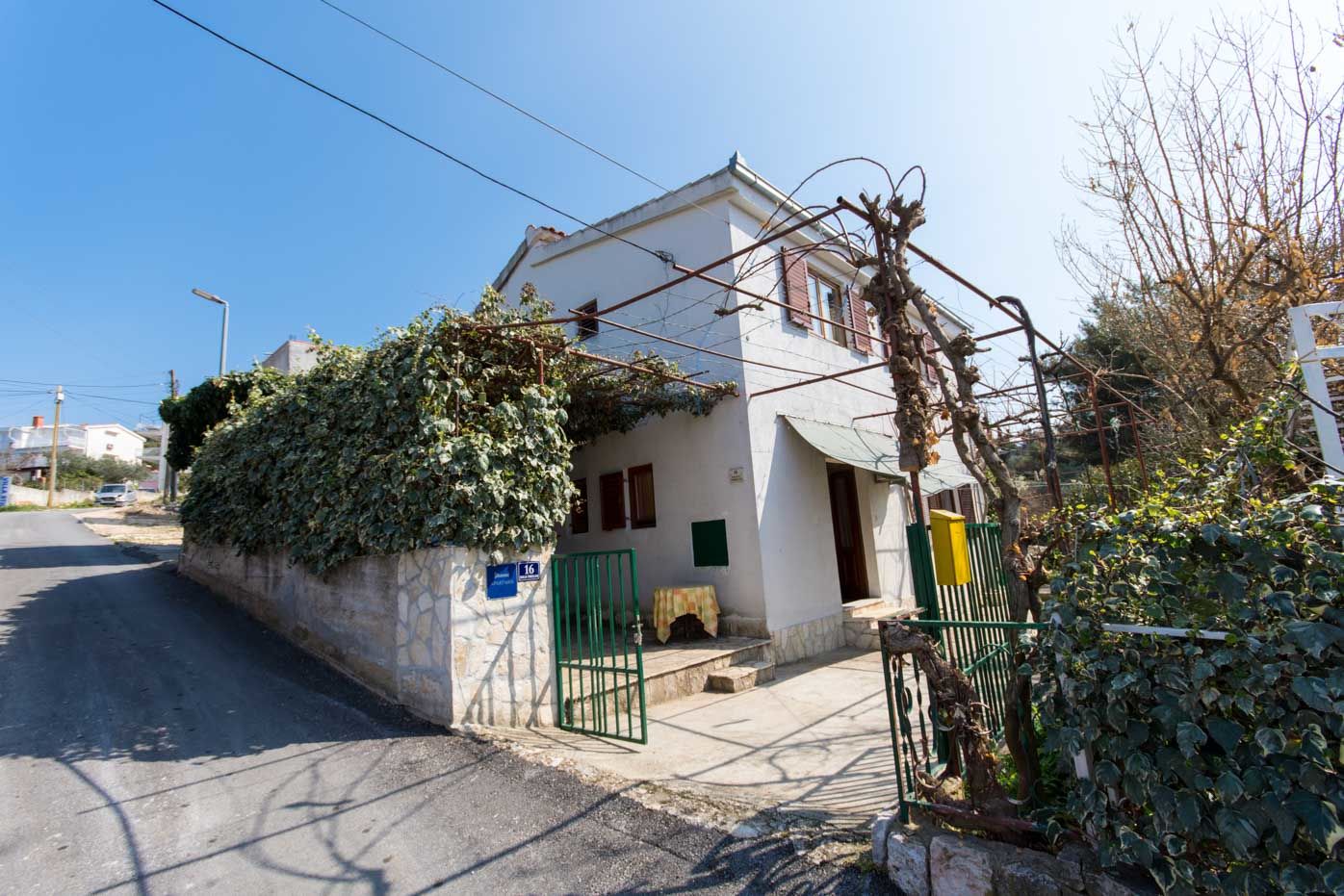 House Vlajčević 64731-K1