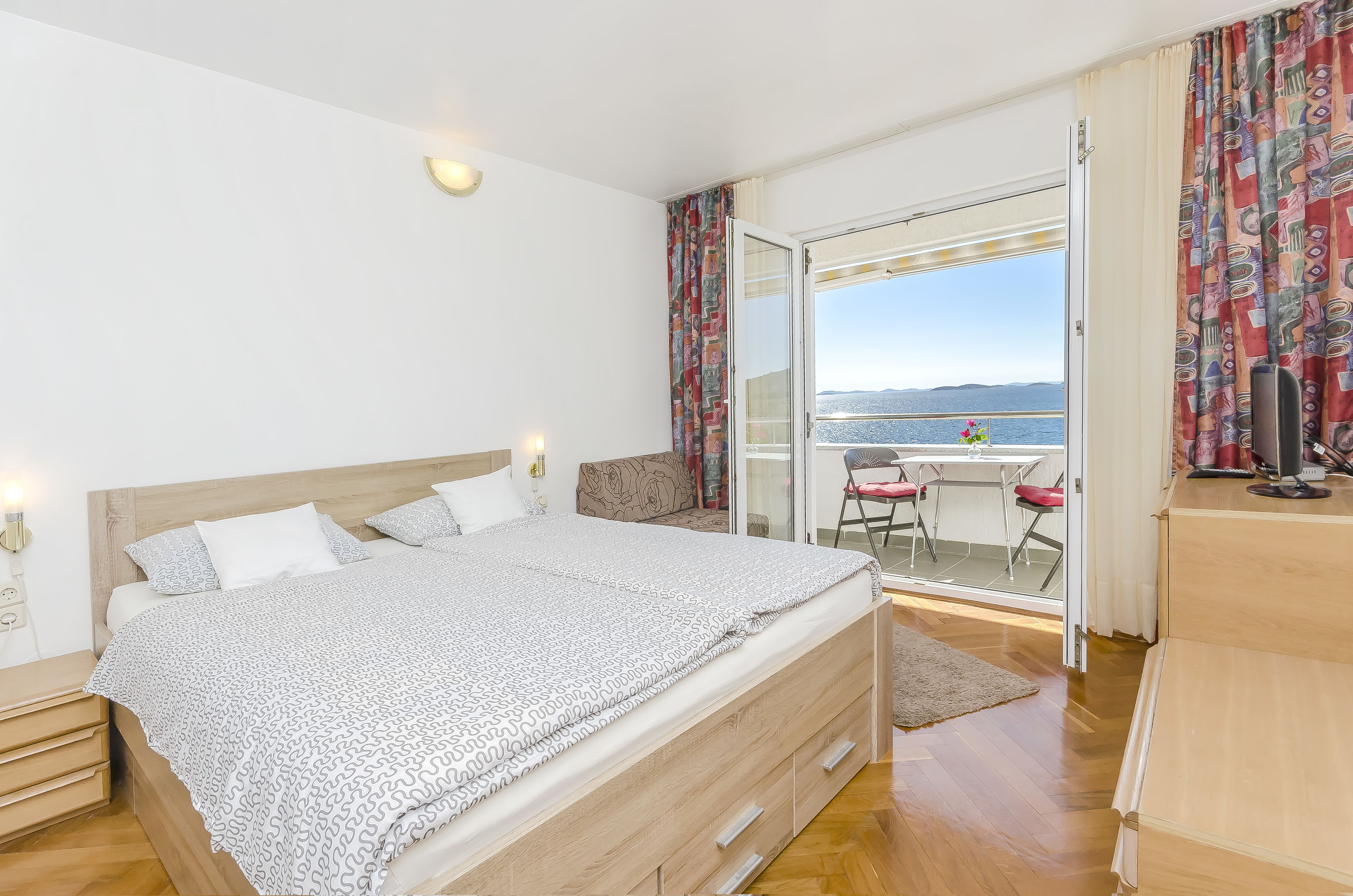 Apartments Vlasta 26391-A1