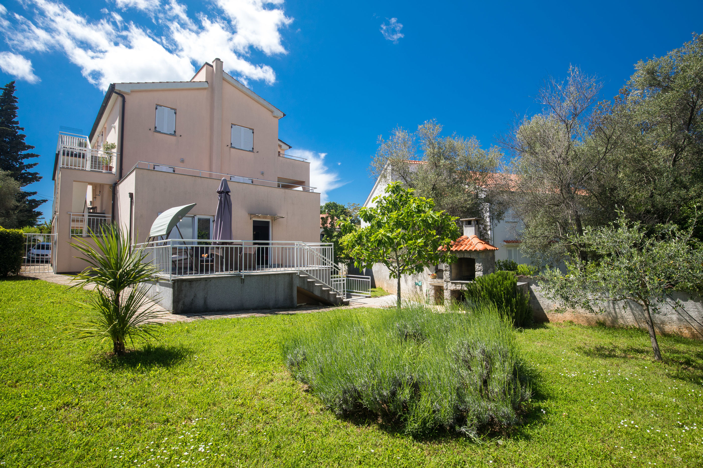 Apartment Josip Malin 62381-A1