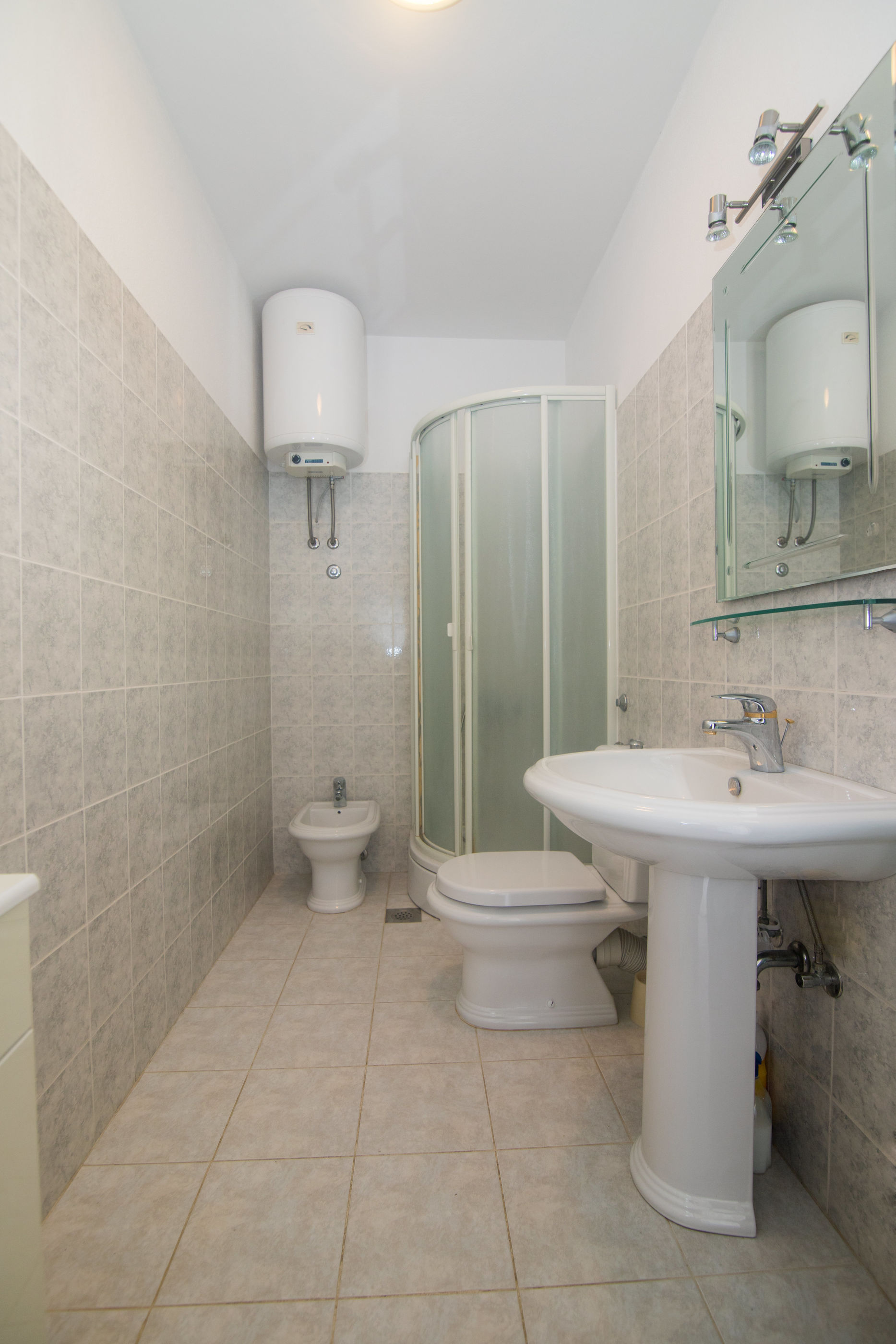 Apartments Vinka 38131-A1