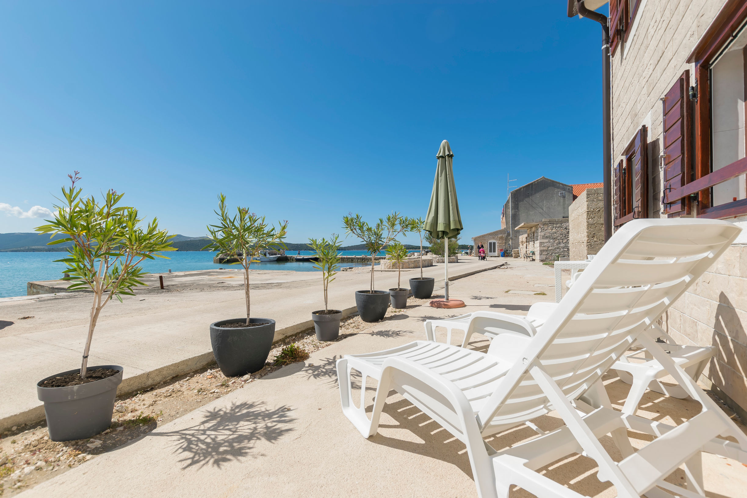 Apartment Island Dream 60861-A1