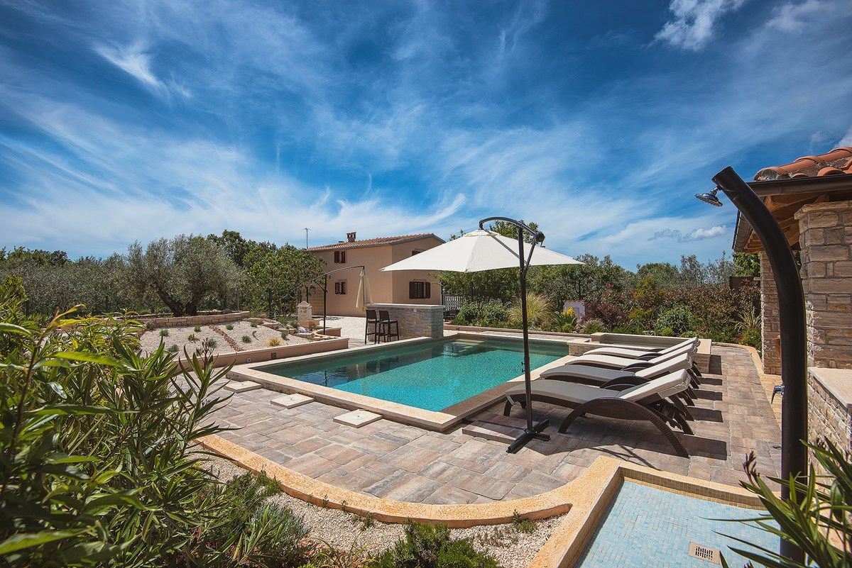 Villa Jela 74067-K1