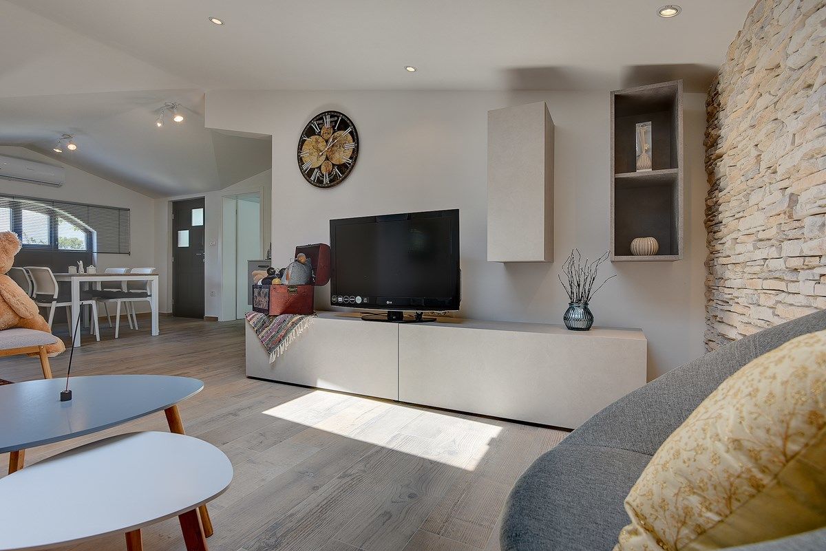 Villa Jela 74067-K1