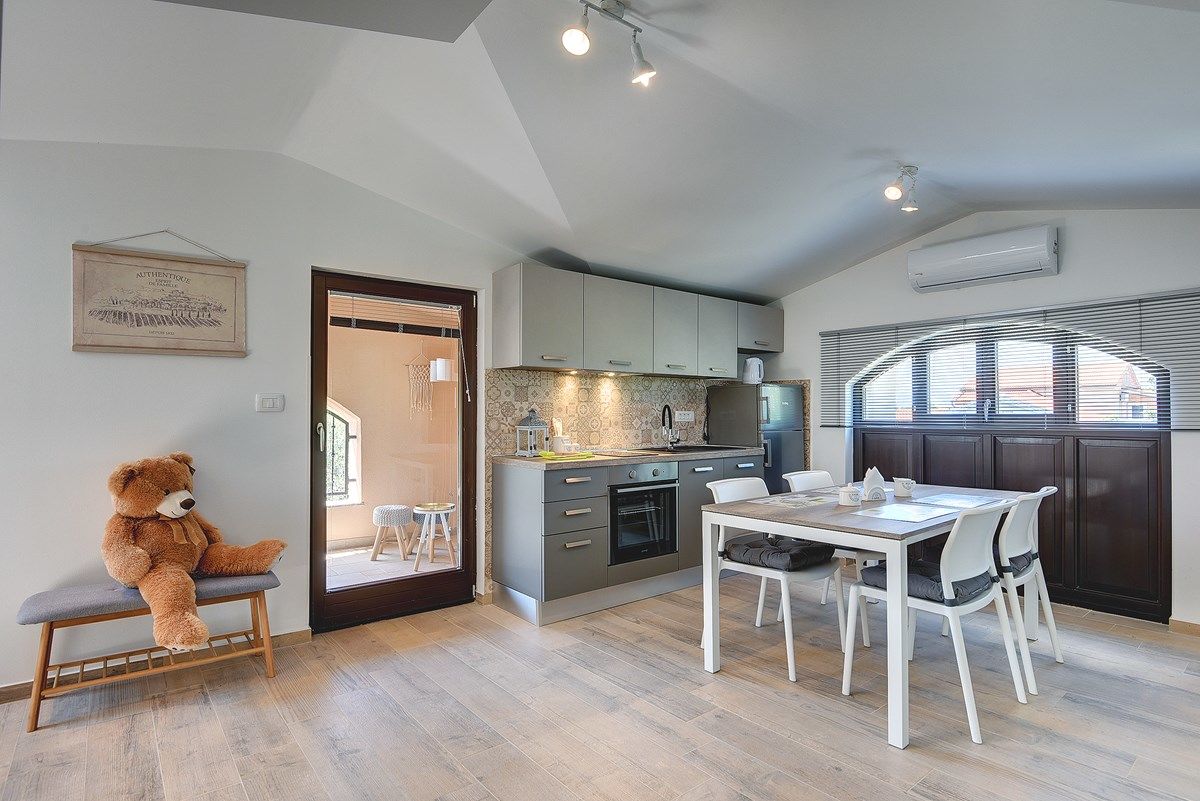 Villa Jela 74067-K1